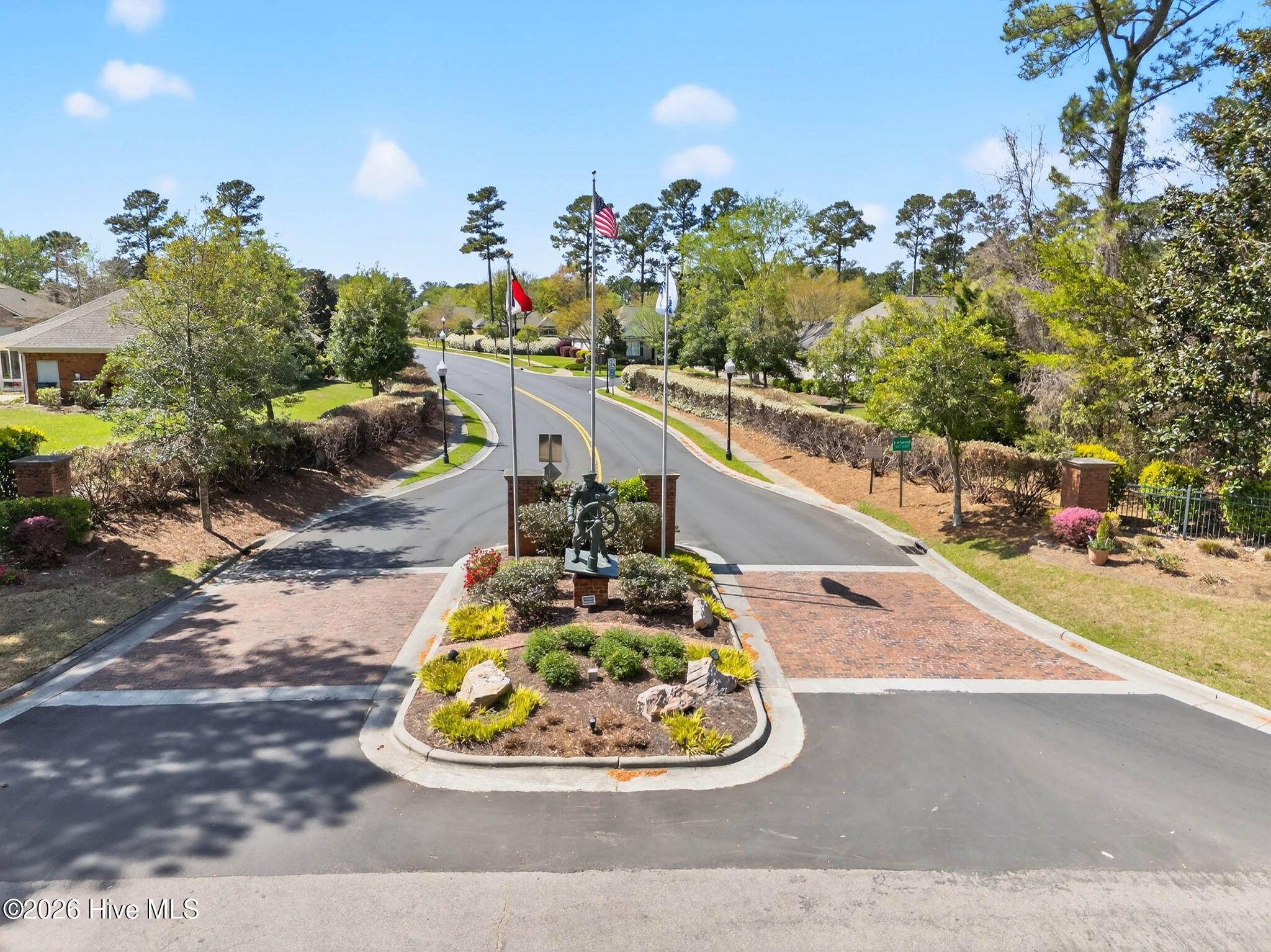 100566097 | Photo 46