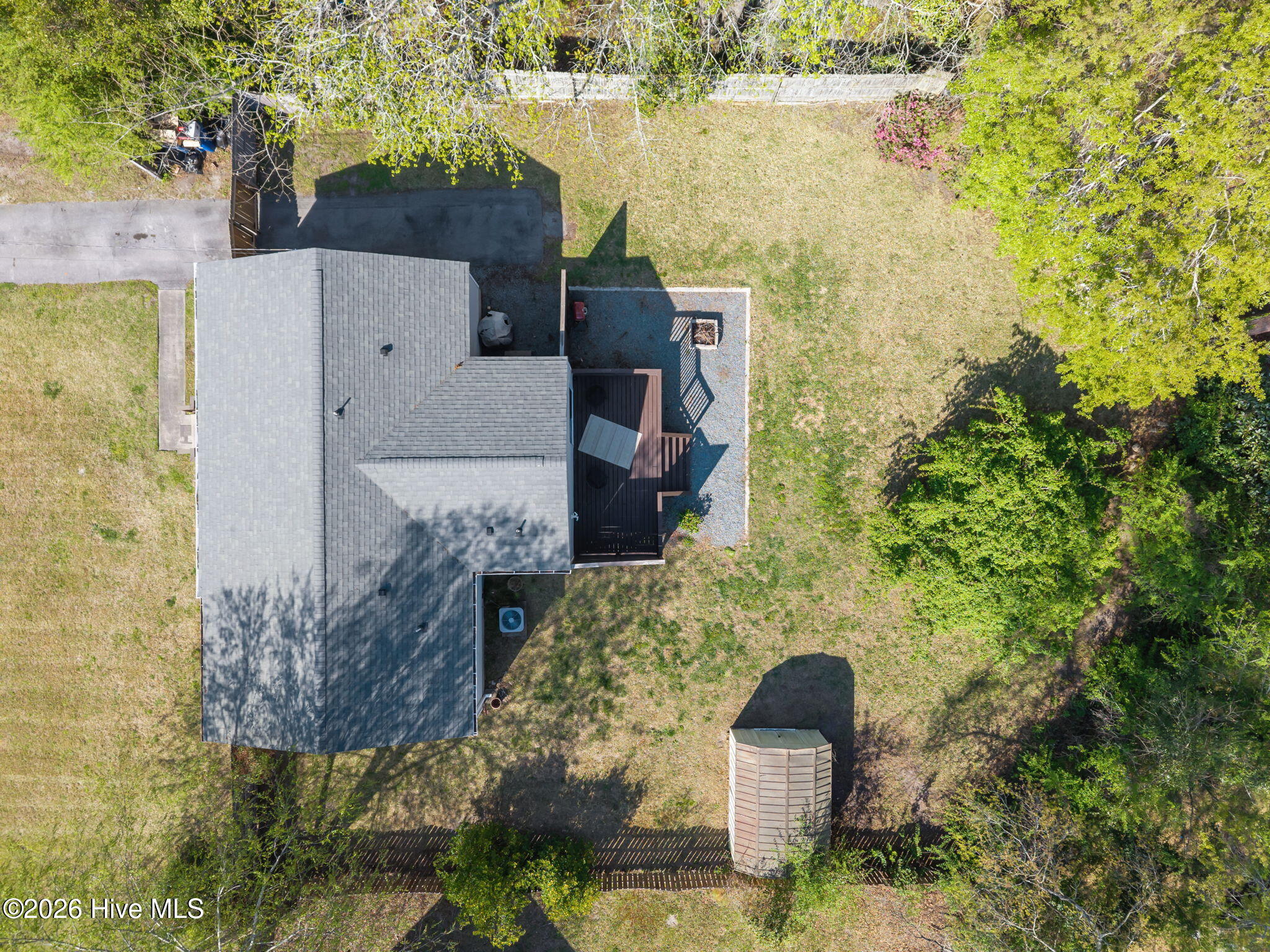 100565303 | Photo 48