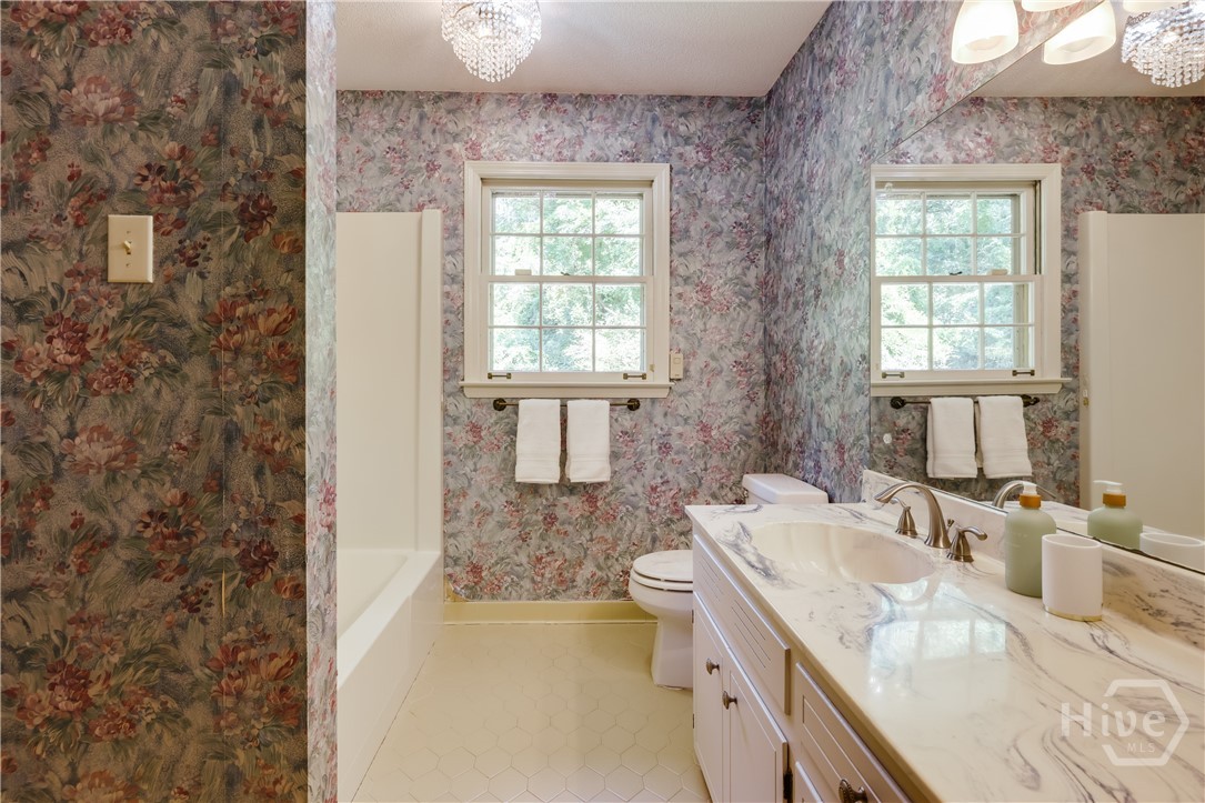 100 Robin Road, Athens, GA 30605 Listing Photo  20