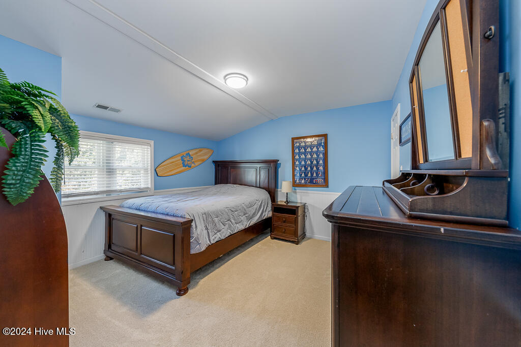 121 Harbour Drive,Hubert