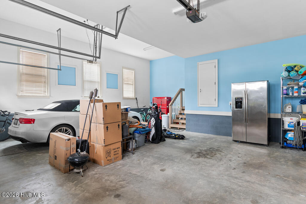 100558482 | Photo 64