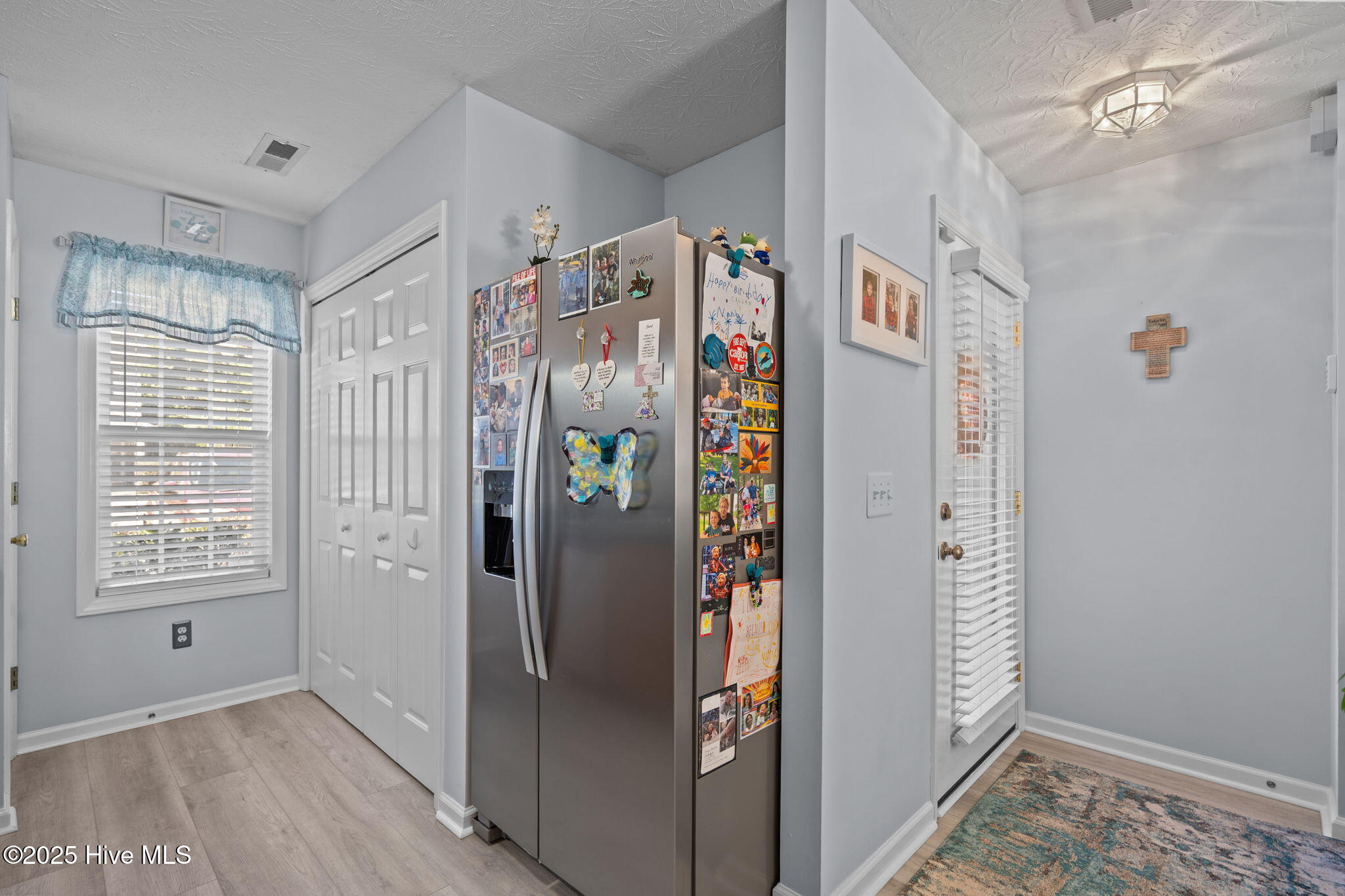 100537421 | Photo 22