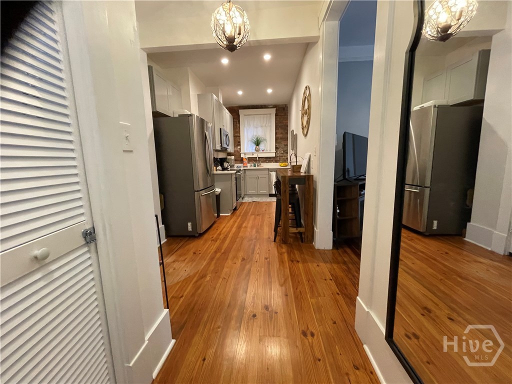 210 E State Street, Savannah, GA, 31401