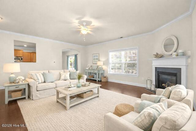 100545403 | Photo 11