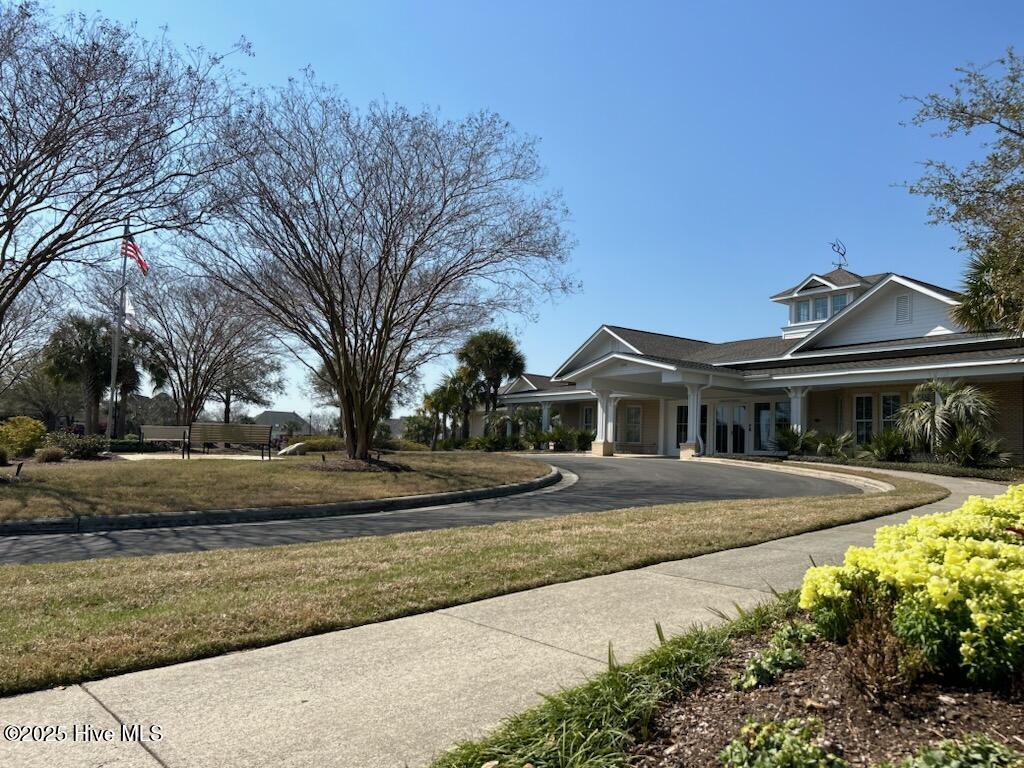 100539941 | Photo 35