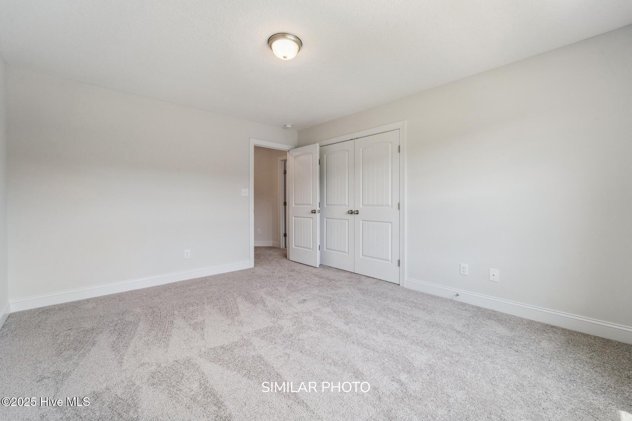 100543824 | Photo 32