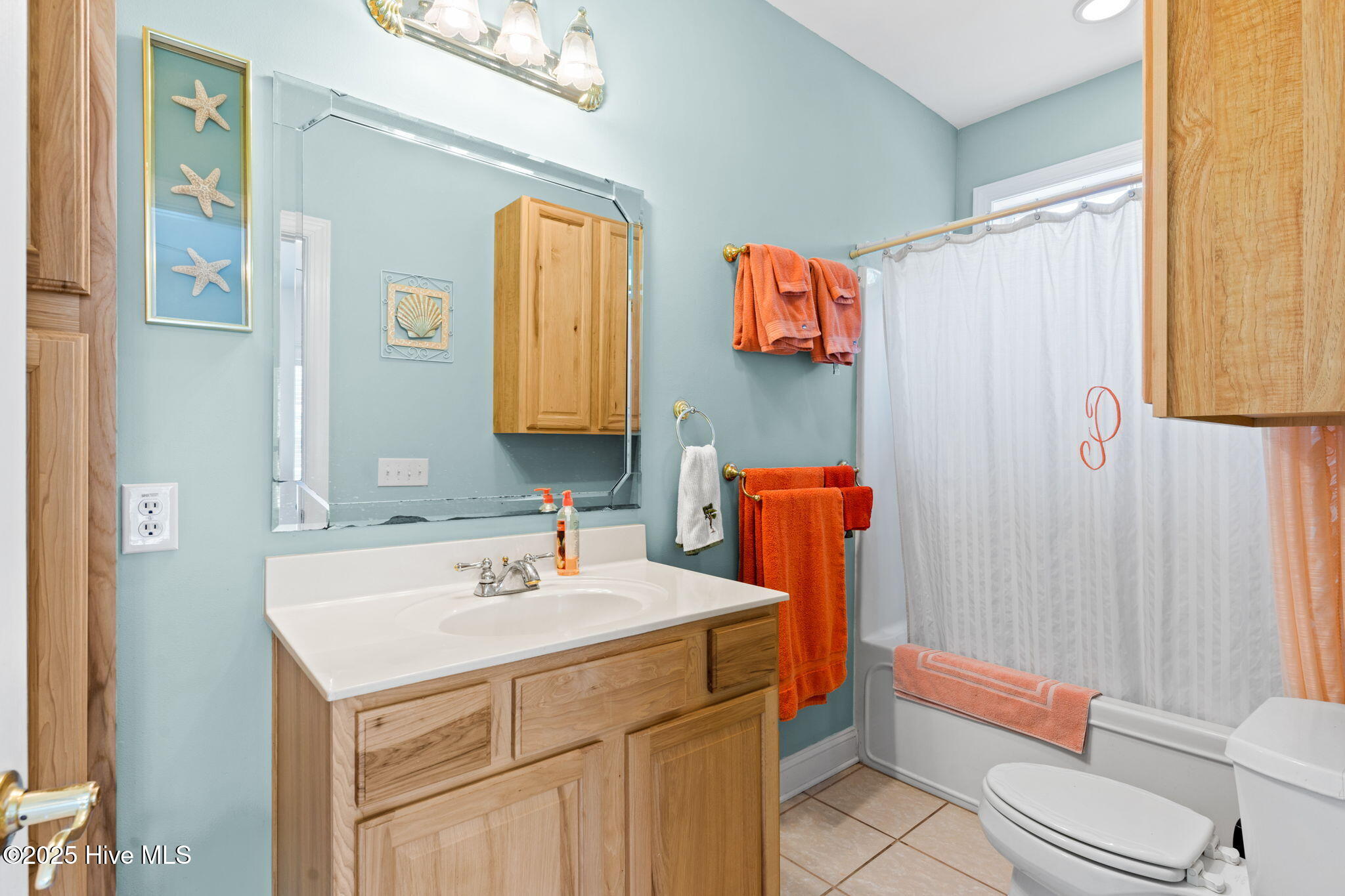 100522413 | Photo 21