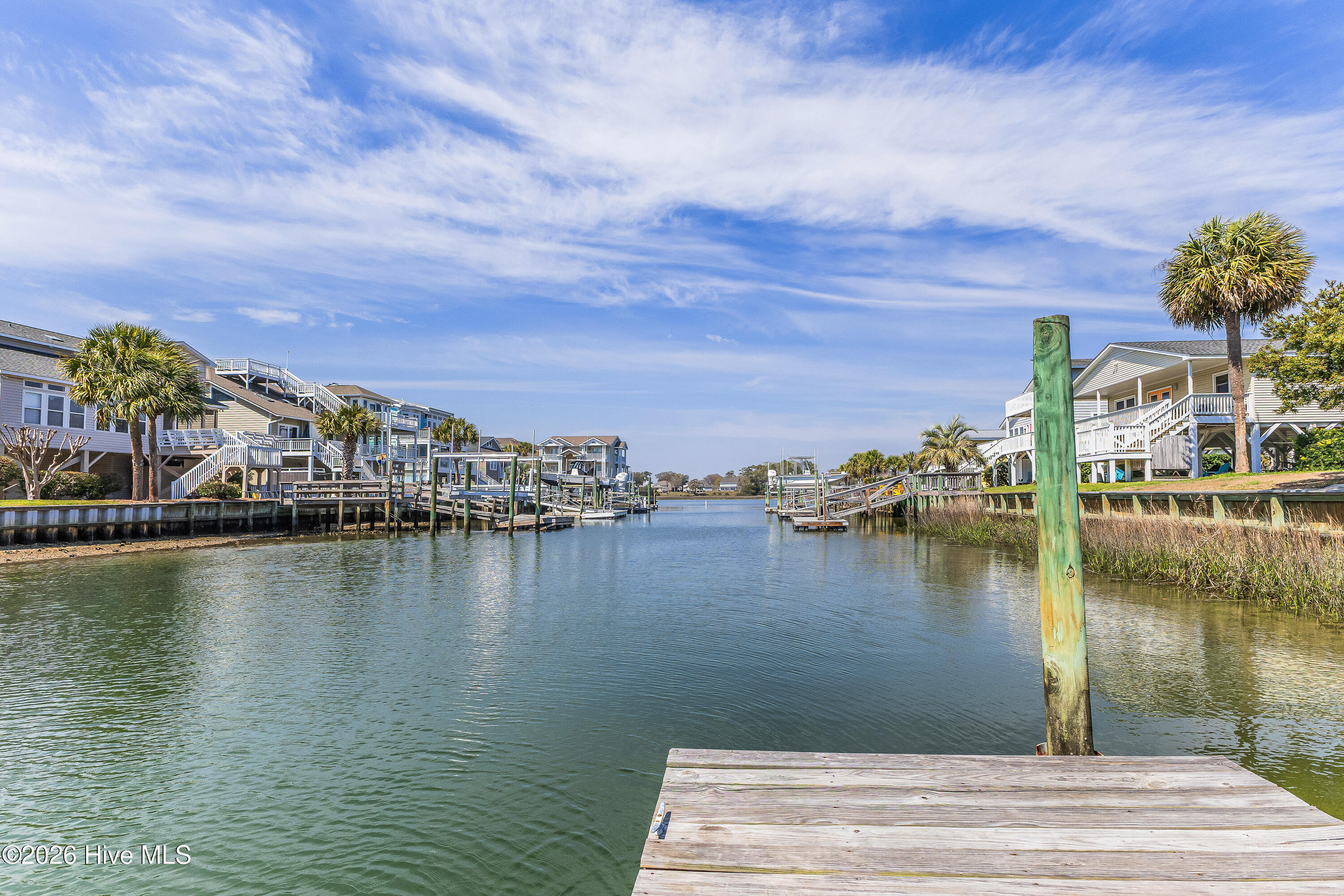 100562663 | Photo 38