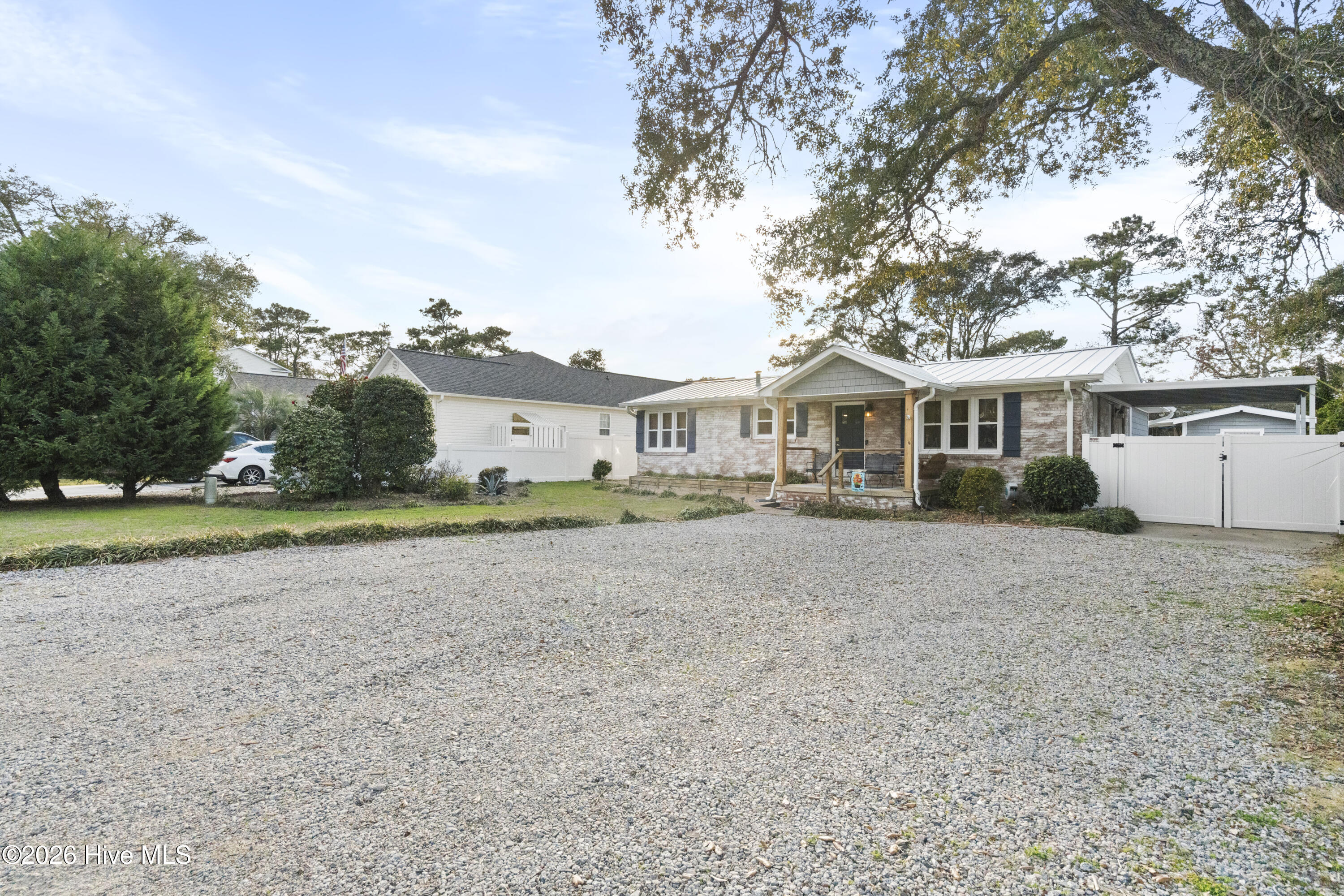 100555391 | Photo 68