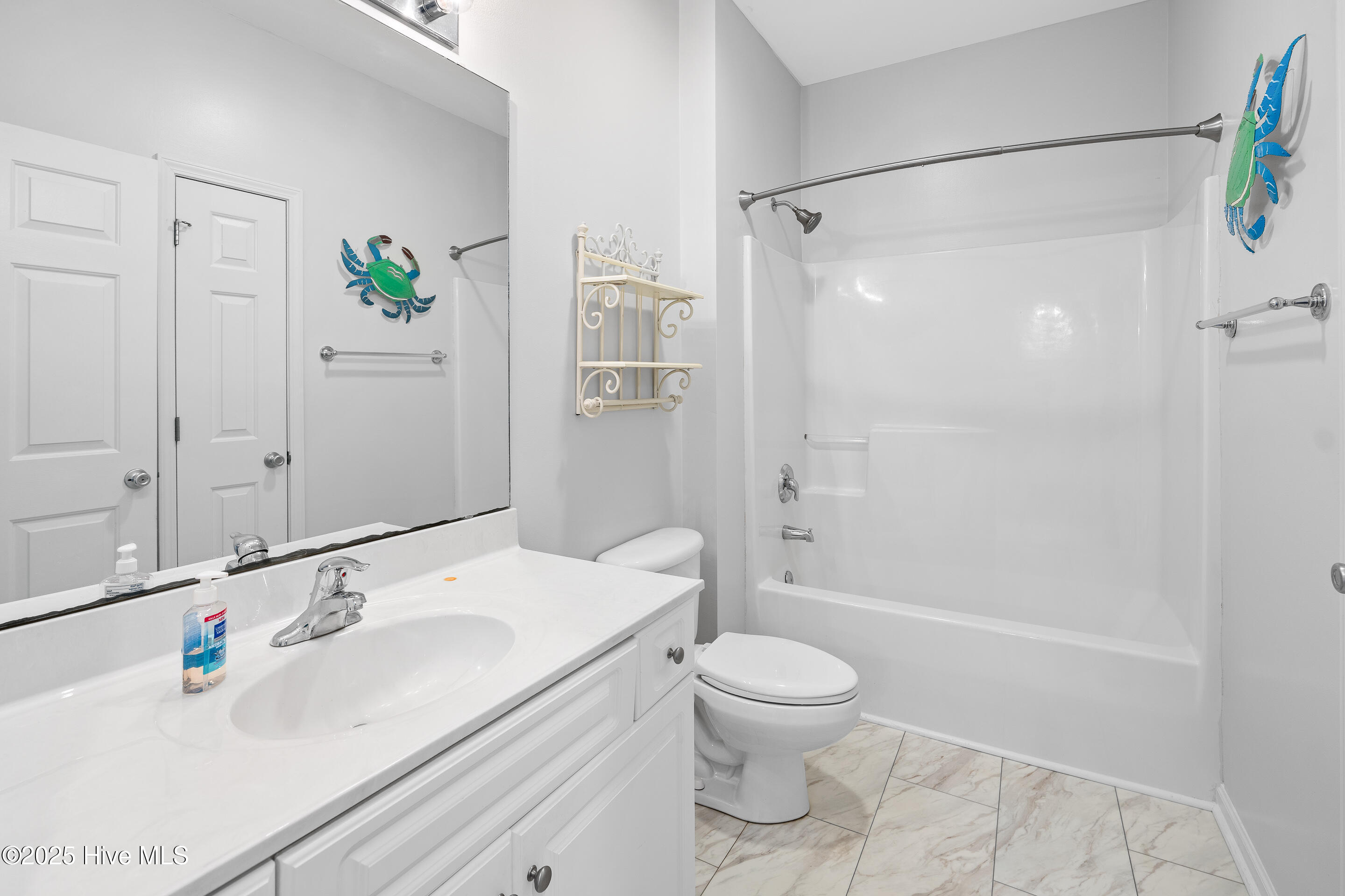 100540953 | Photo 16