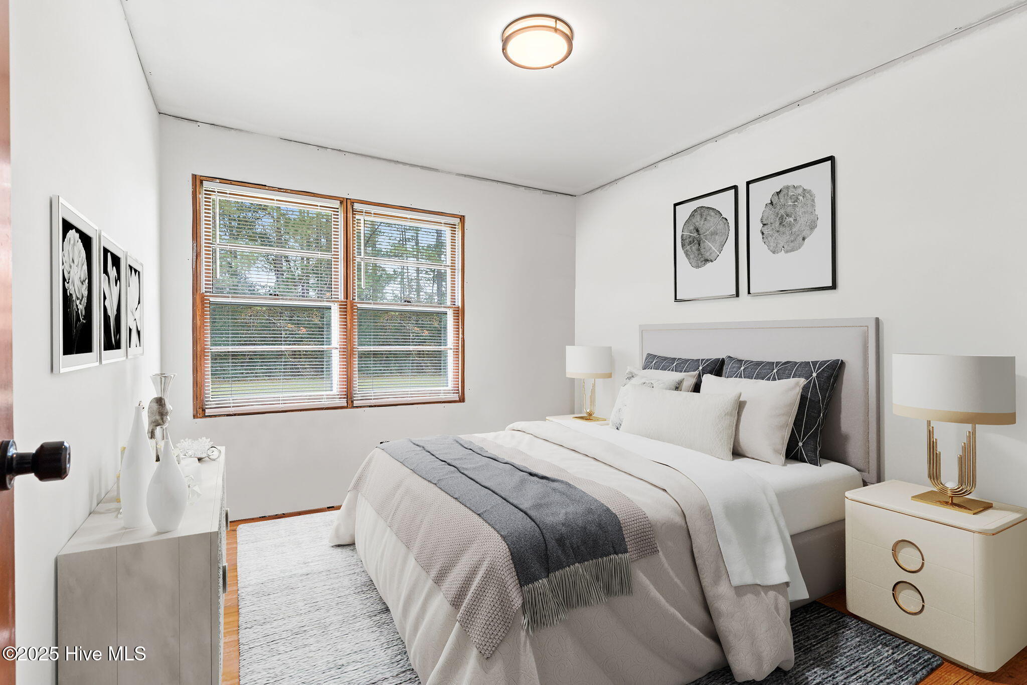 100536505 | Photo 20