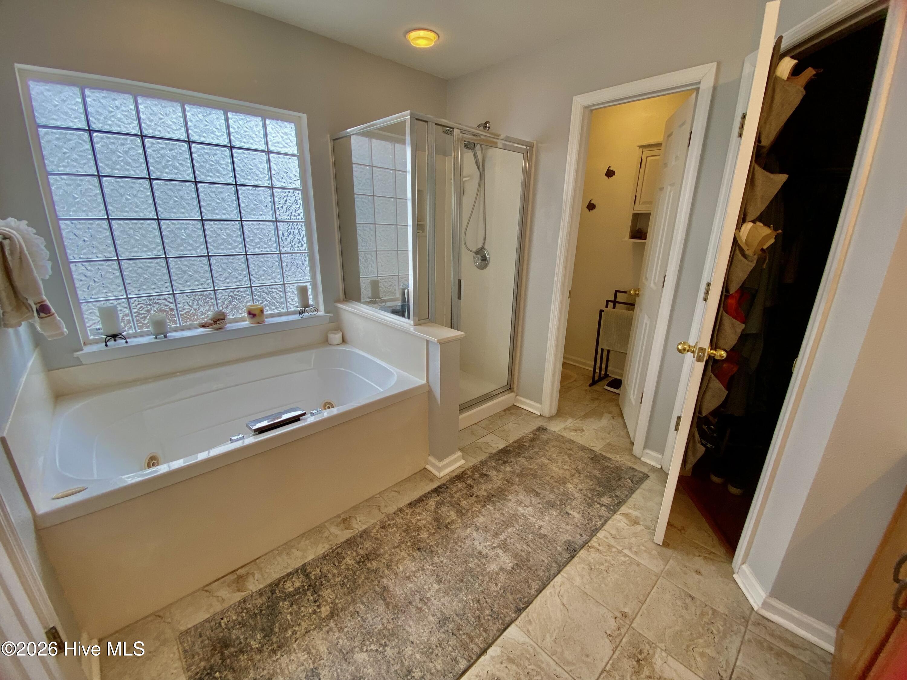 100555896 | Photo 26