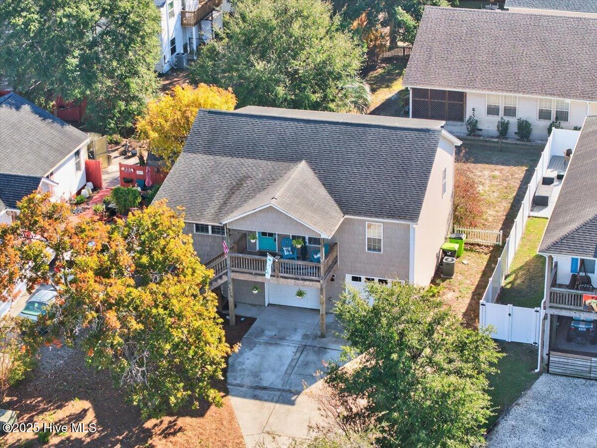 100539845 | Photo 40