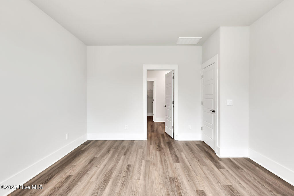 100535555 | Photo 18