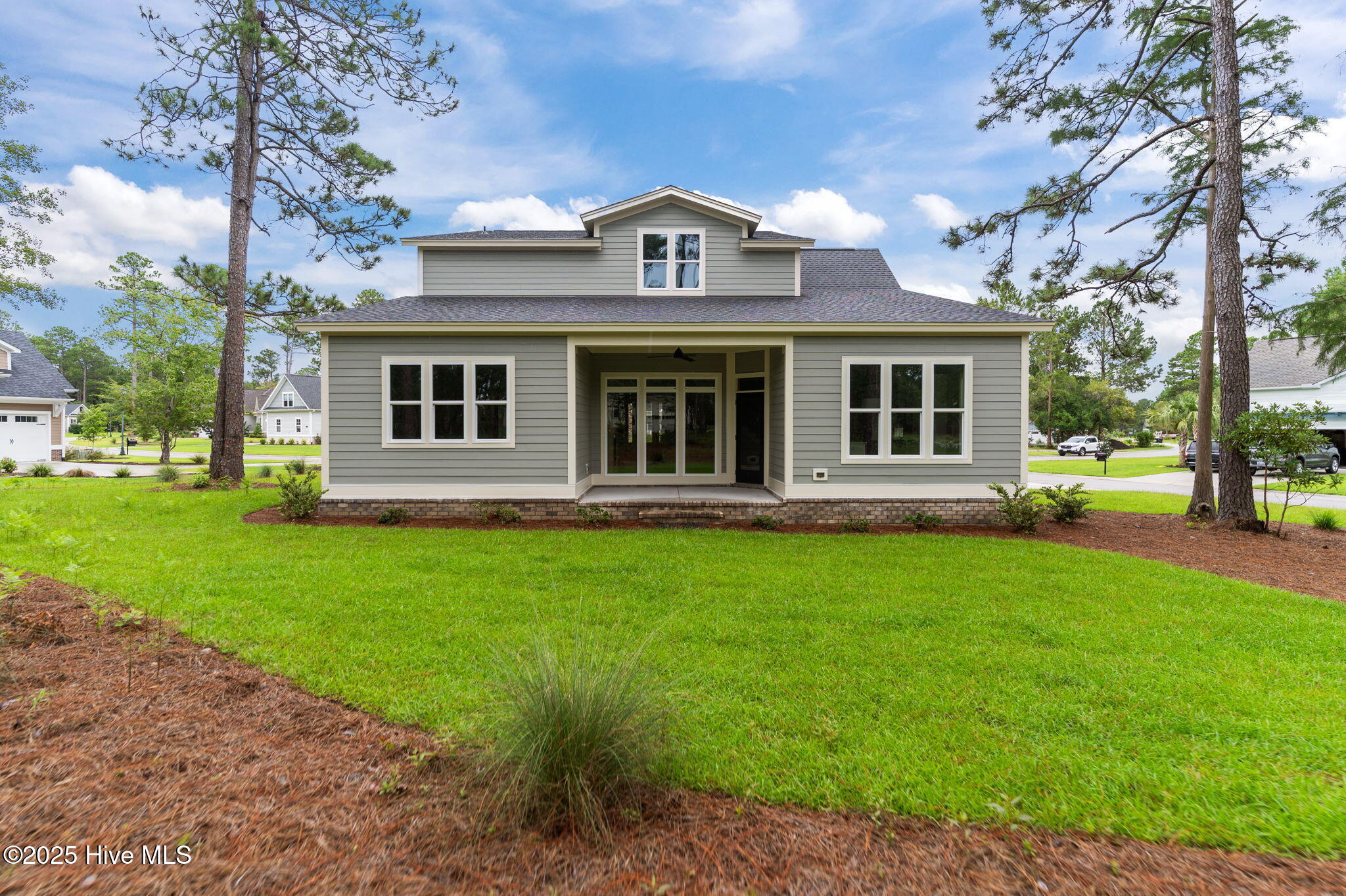 100525046 | Photo 49