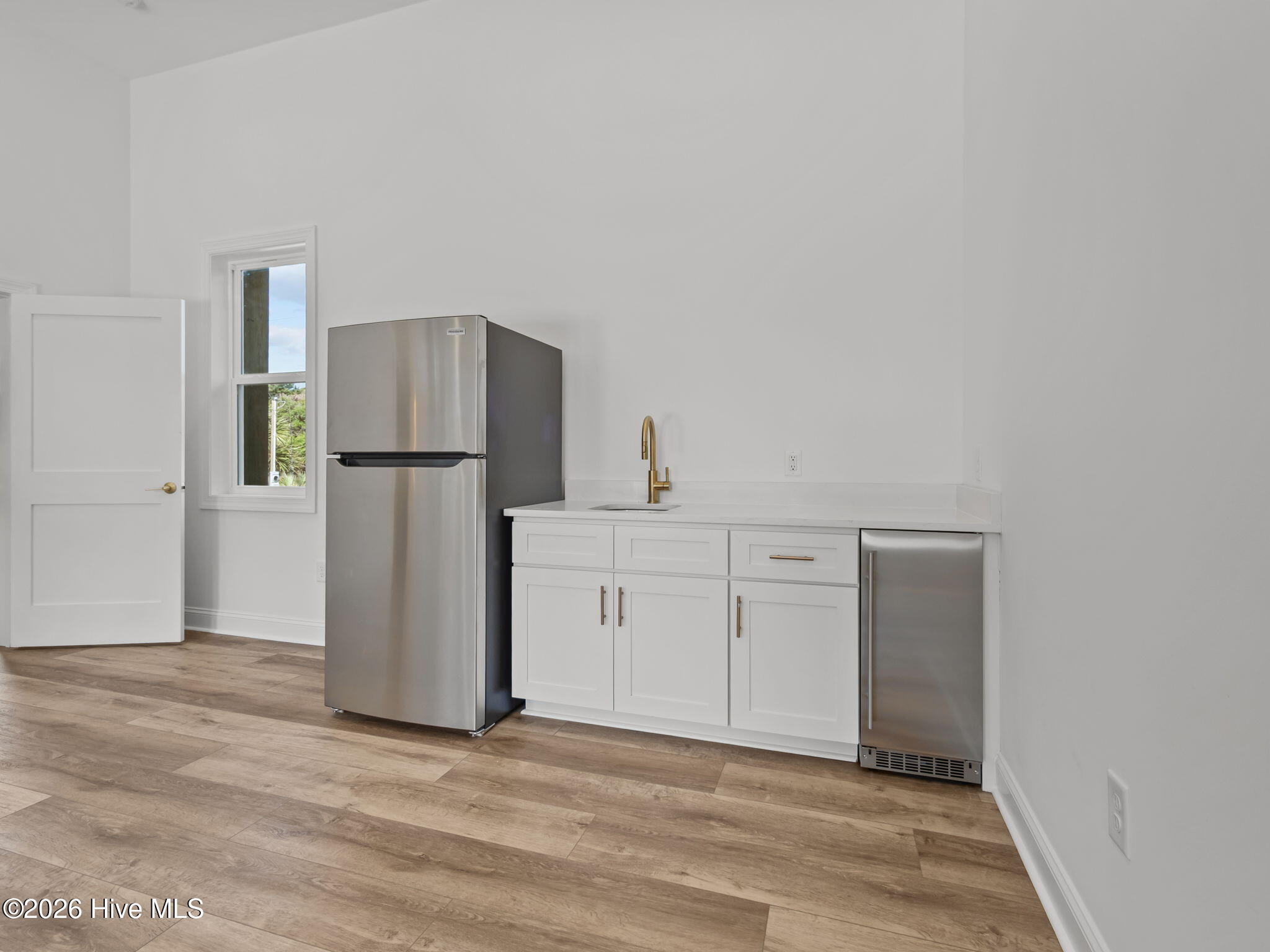 100550191 | Photo 40