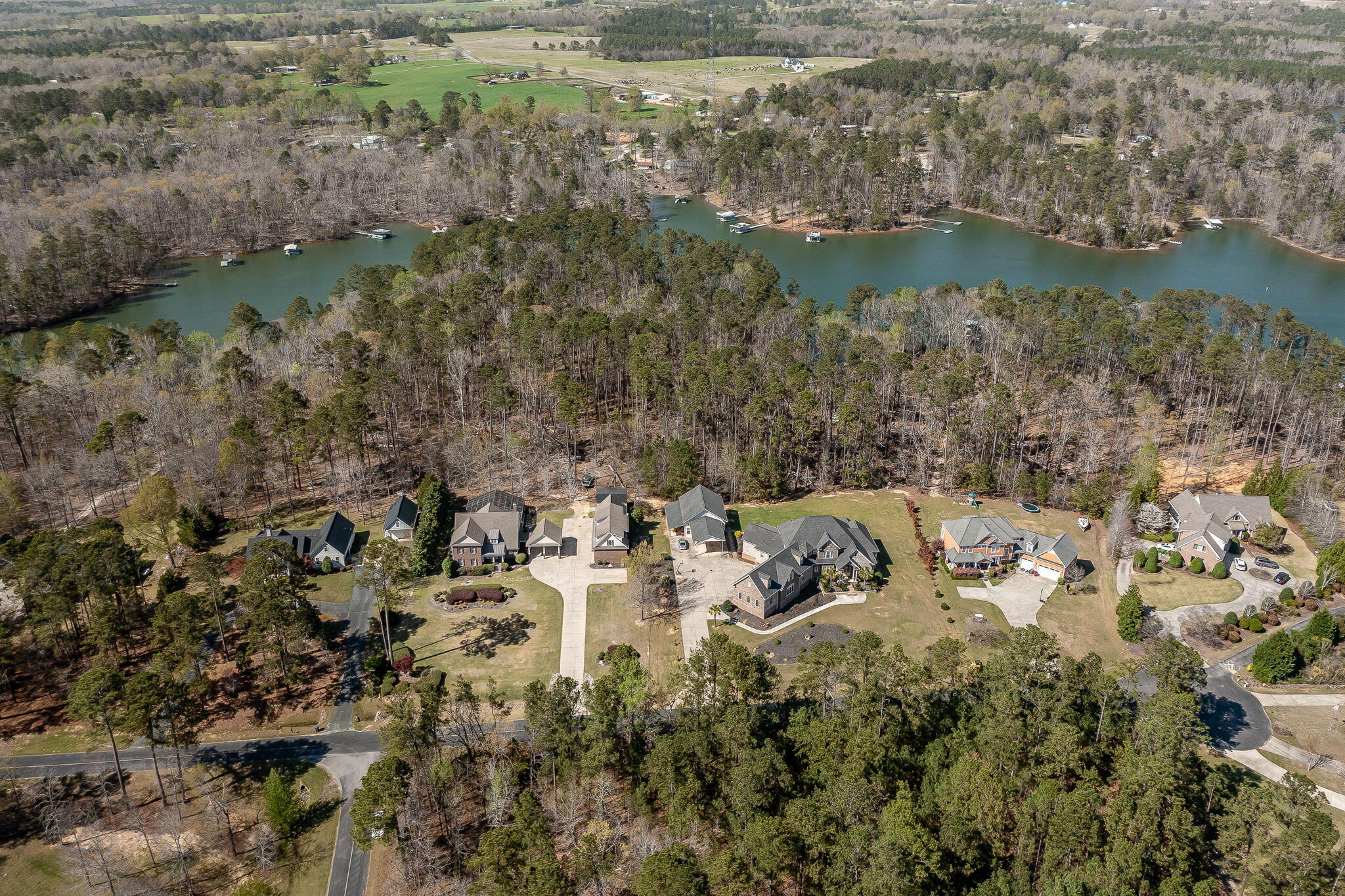 1-web-or-mls-1025 PLANTATION LN. ©-0952