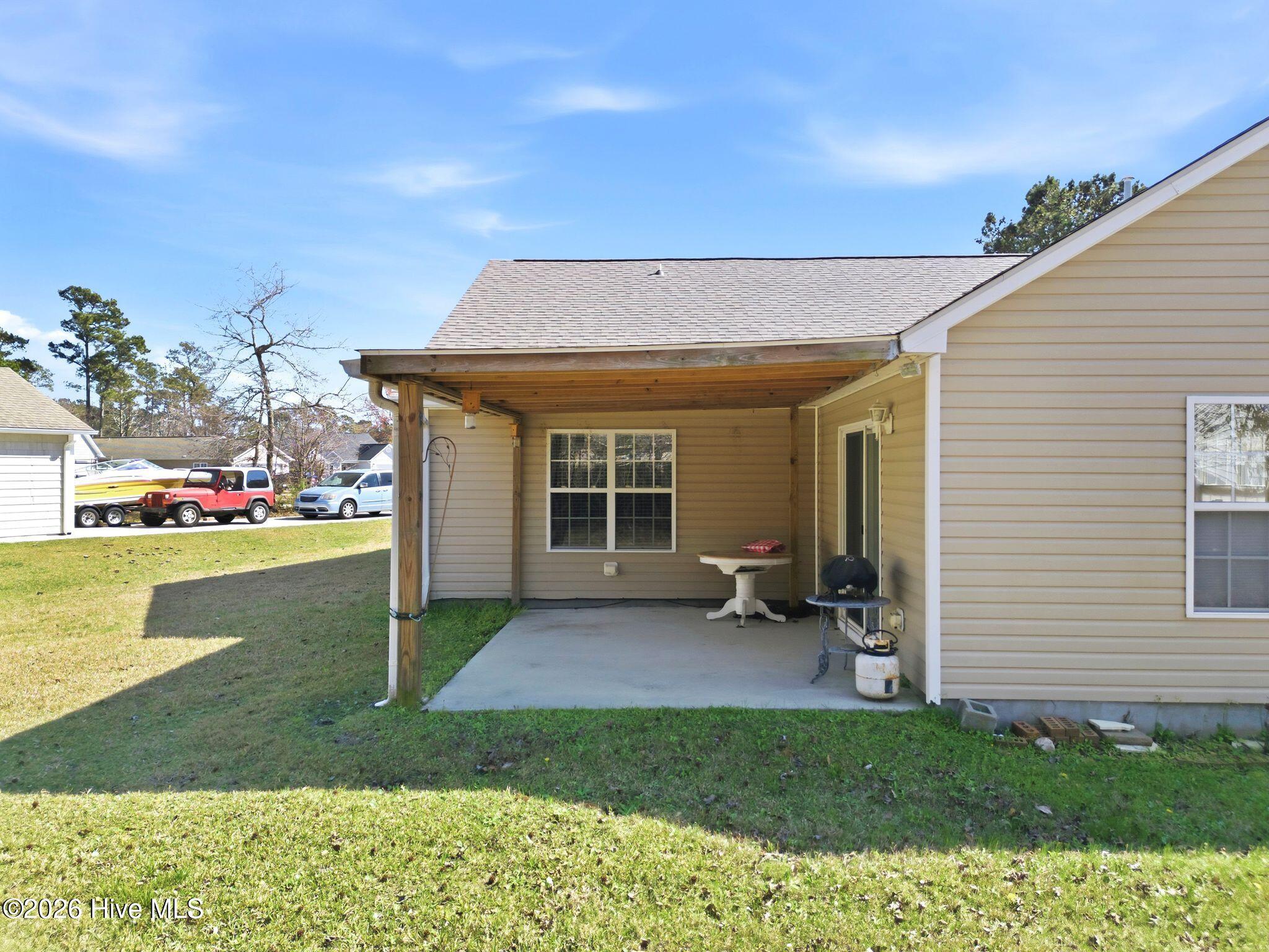 100562982 | Photo 43