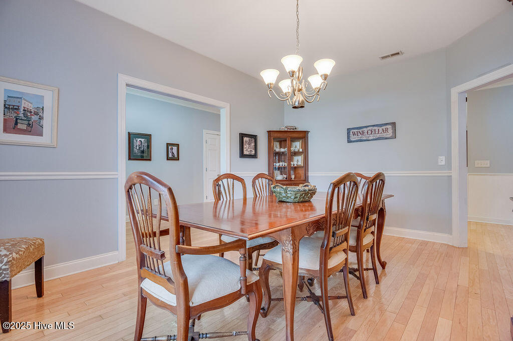 100534087 | Photo 12