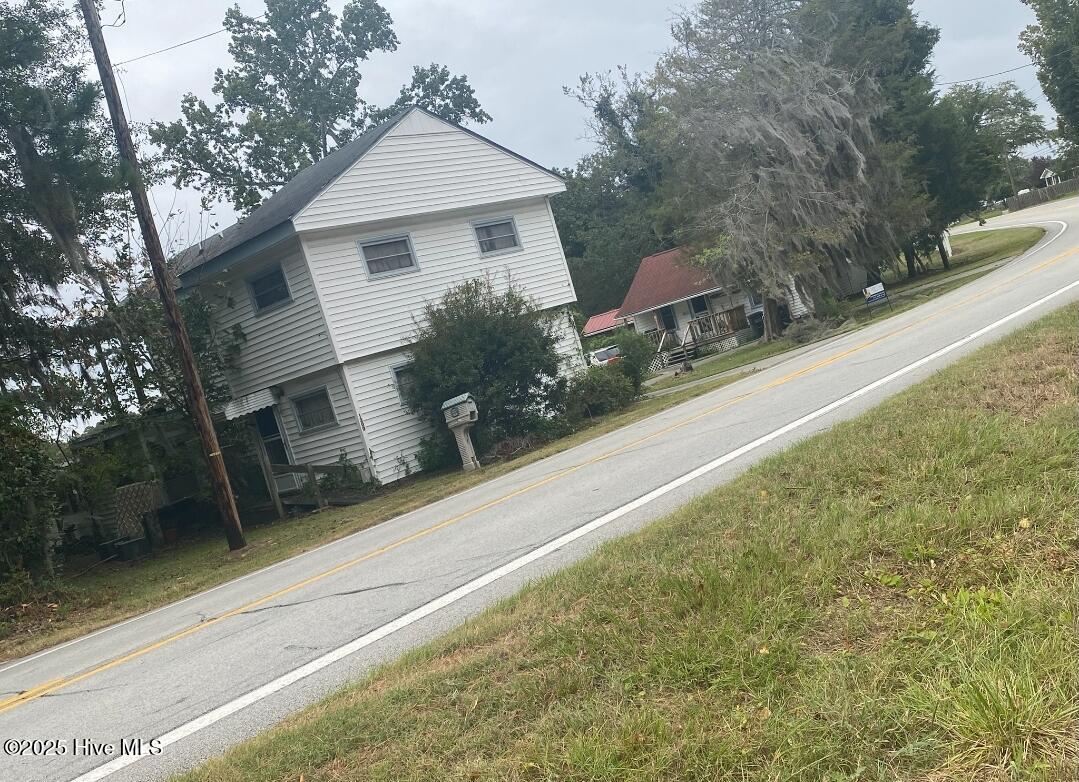 Homes for sale in New Bern, NC | 1300 Brices Creek Rd, New Bern, NC 28562 | MLS# 100530806