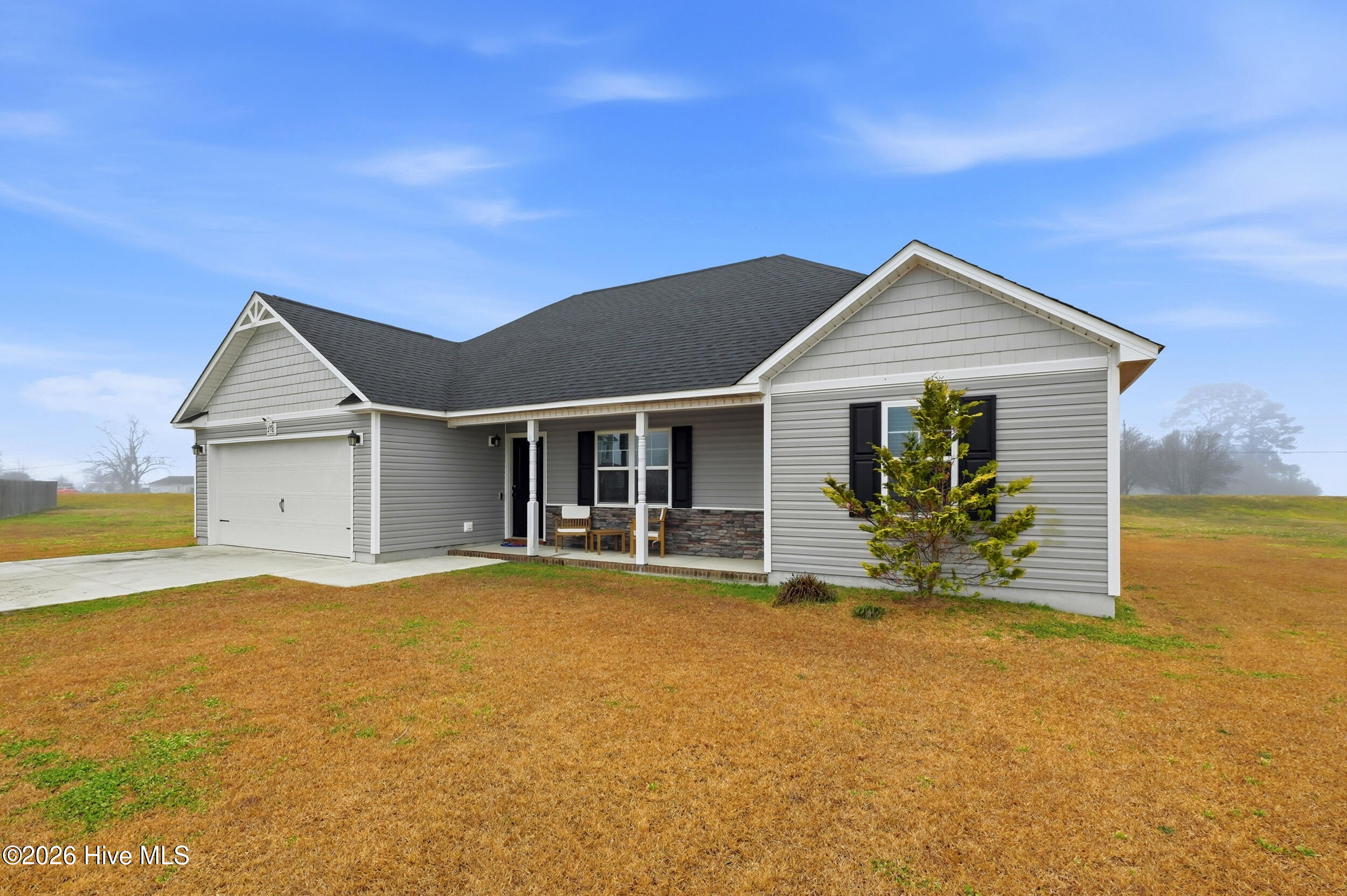 100553375 | Photo 38