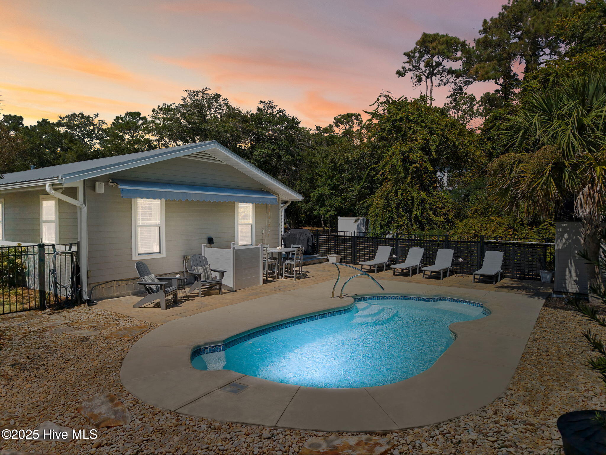 2-web-or-mls-CAMMediaLLC.com 202-200