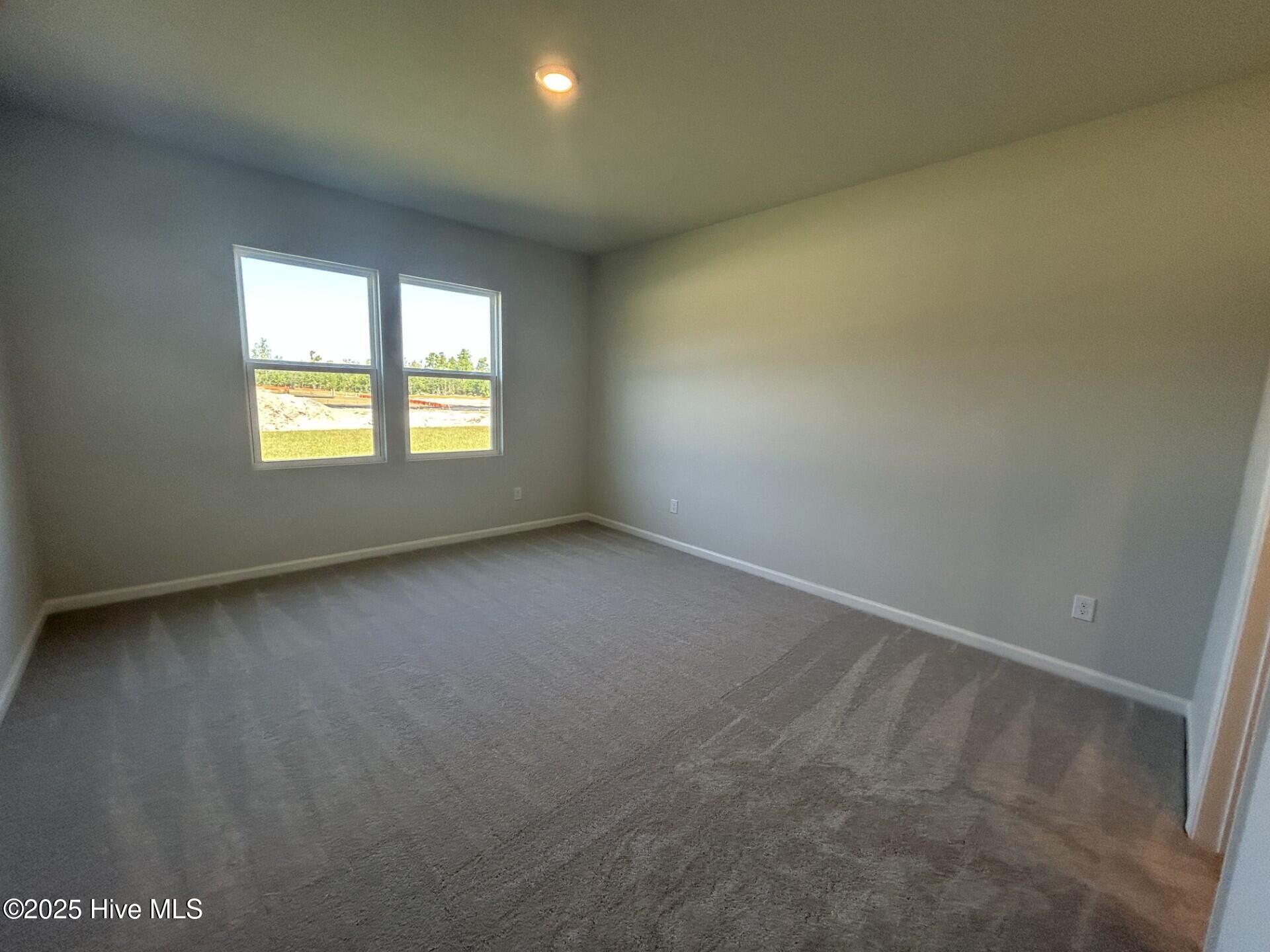 100513177 | Photo 14