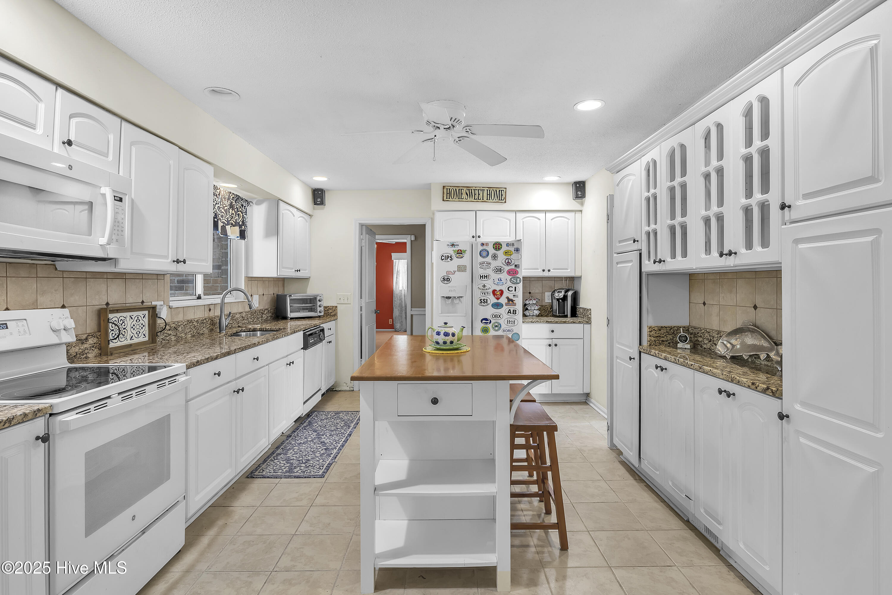 100536846 | Photo 17