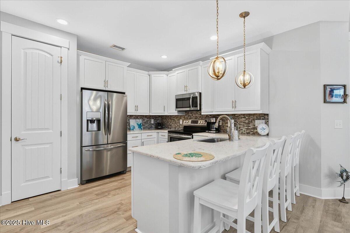 100524378 | Photo 13