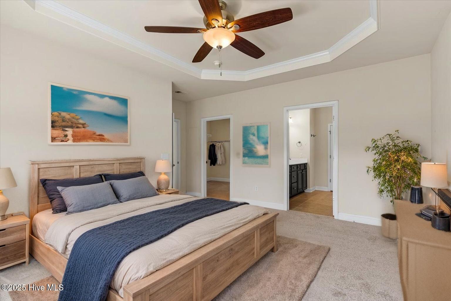 100505325 | Photo 26