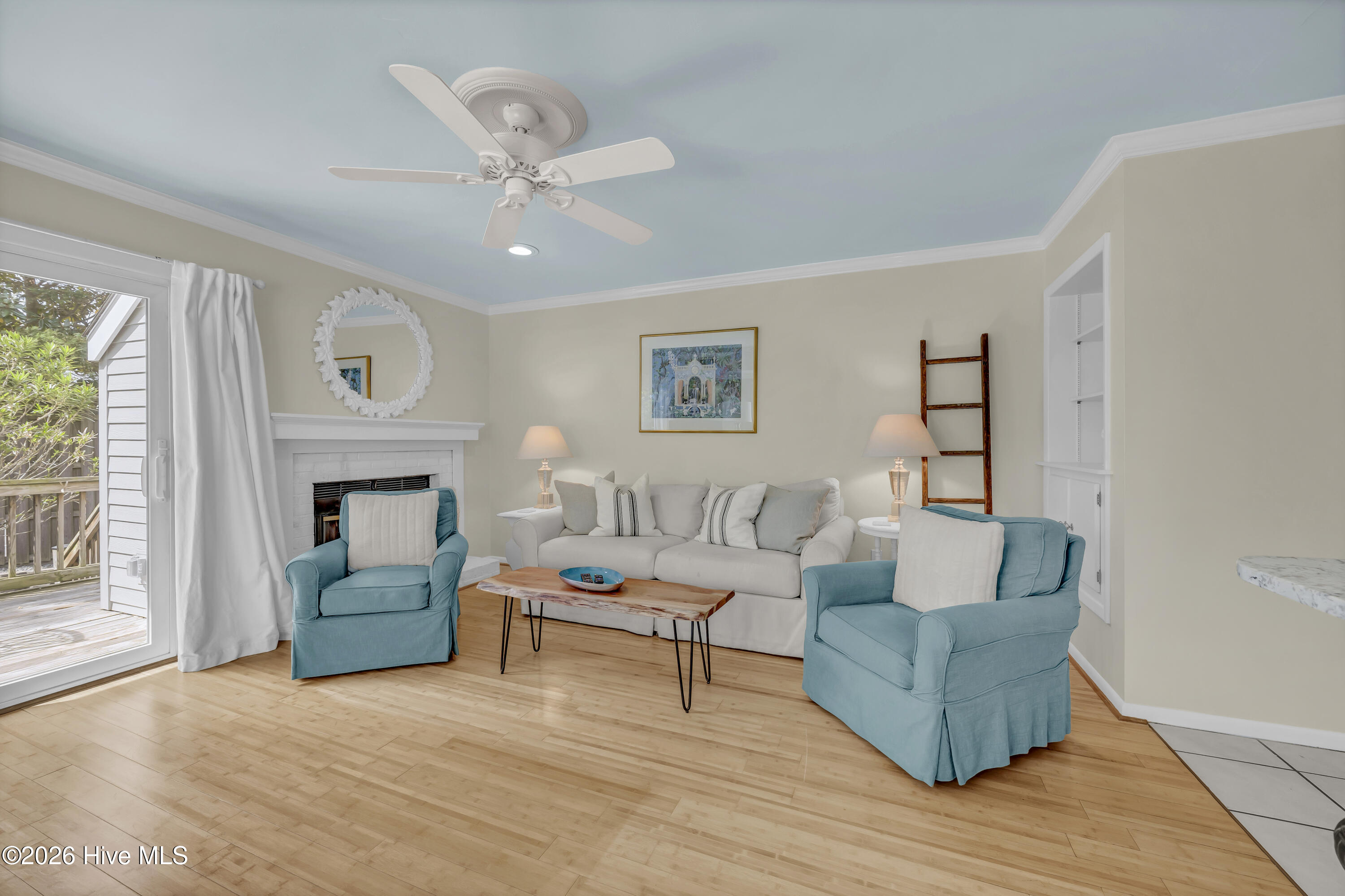 100567252 | Photo 13