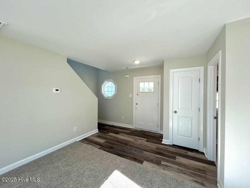 100538382 | Photo 15