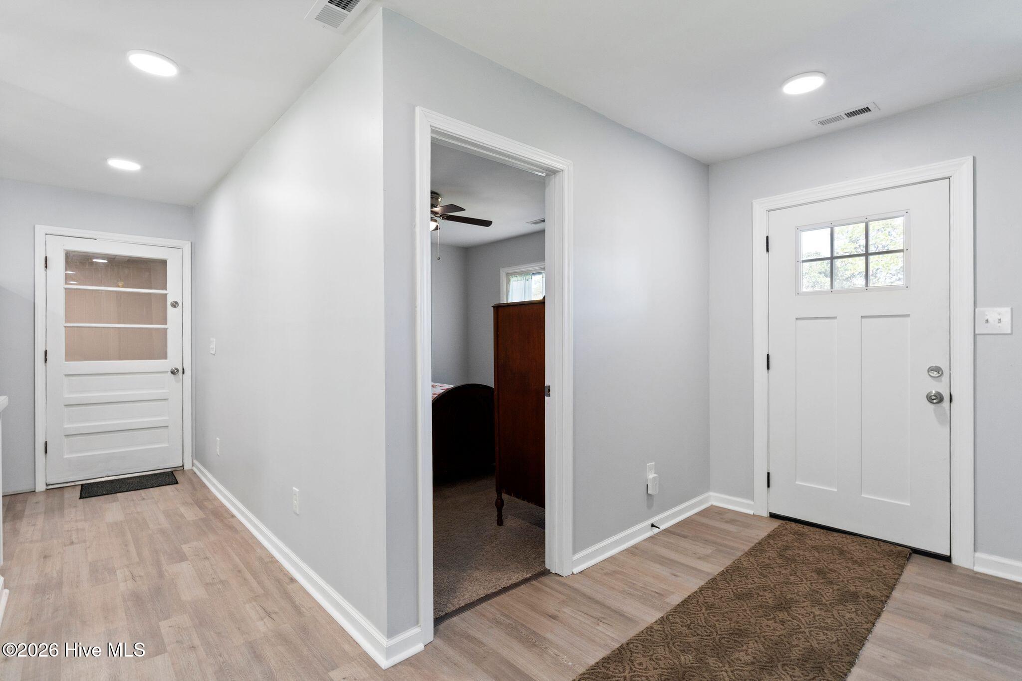 Photo 3 of Single family home for sale at 111 Ronny Ct, Jacksonville, NC 28546 | MLS# 100606235 | Listing updated on 2026-10-05