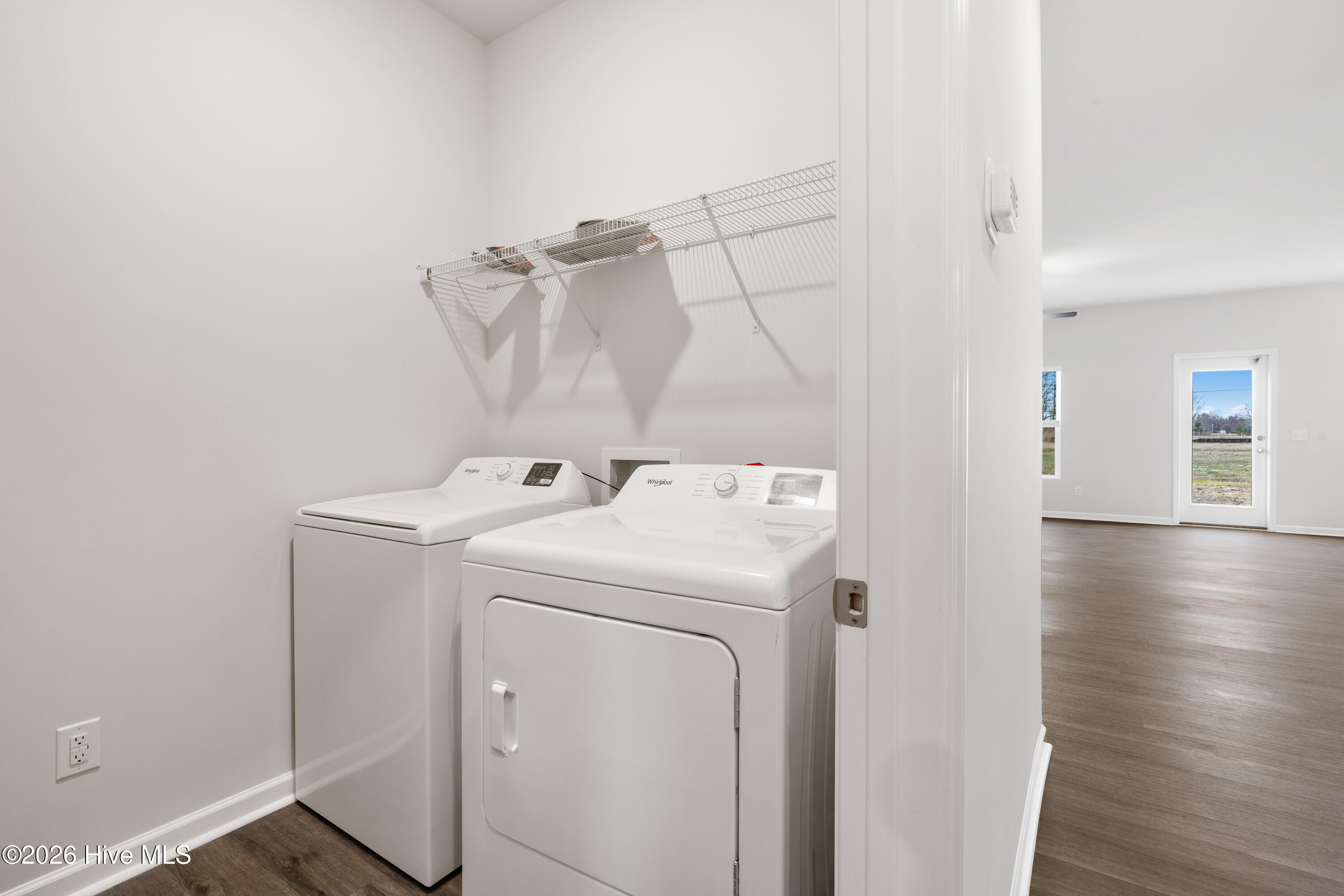 100565512 | Photo 17