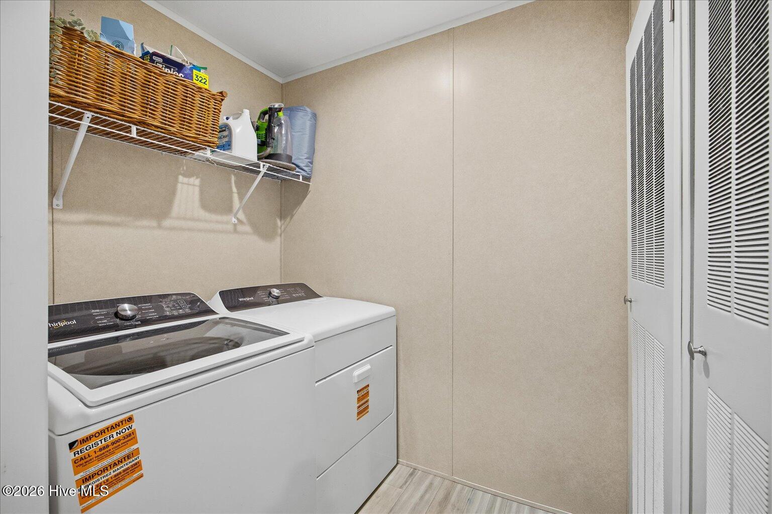 100549337 | Photo 15