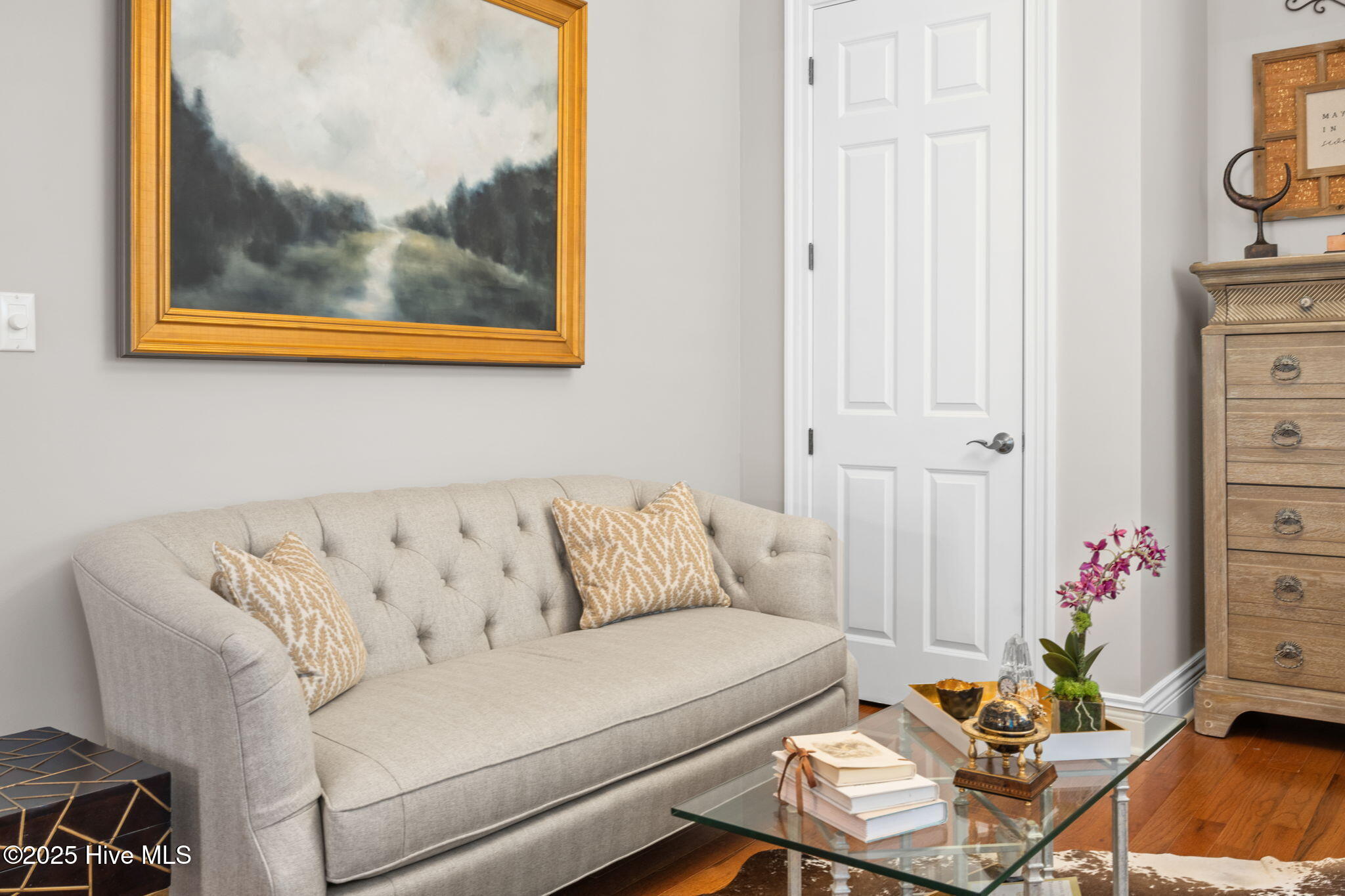 100549580 | Photo 47