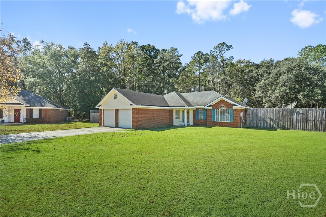 Homes for sale in Guyton, GA | 138 Hawthorne Dr, Guyton, GA 31312 | MLS# SA341763