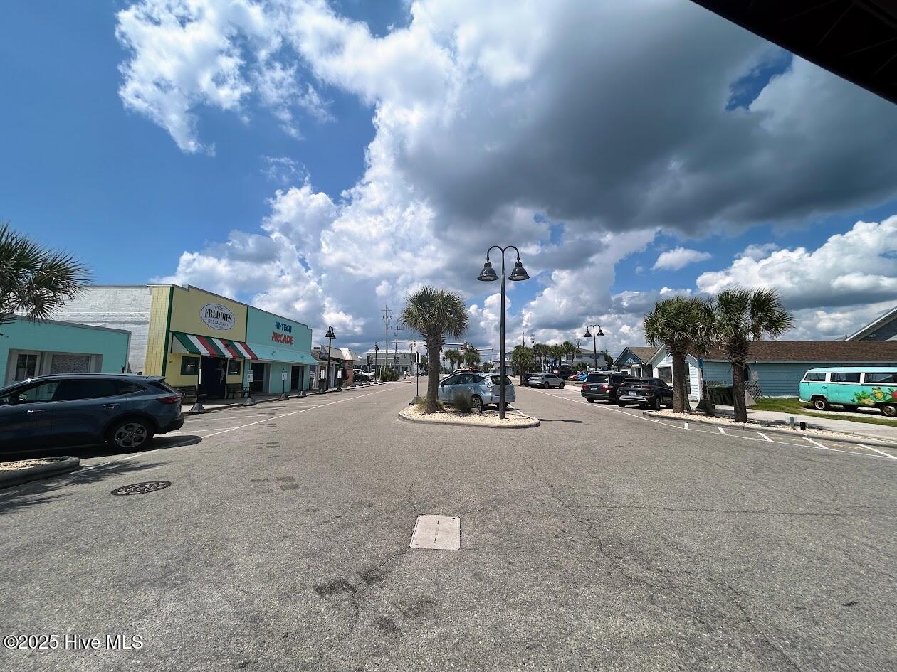 100527040 | Photo 41