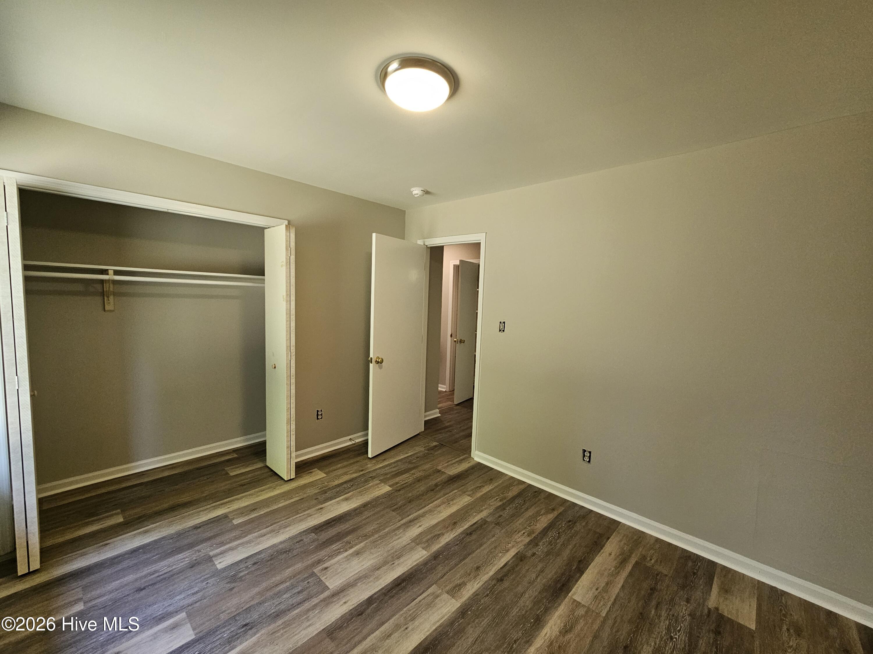 100566905 | Photo 10