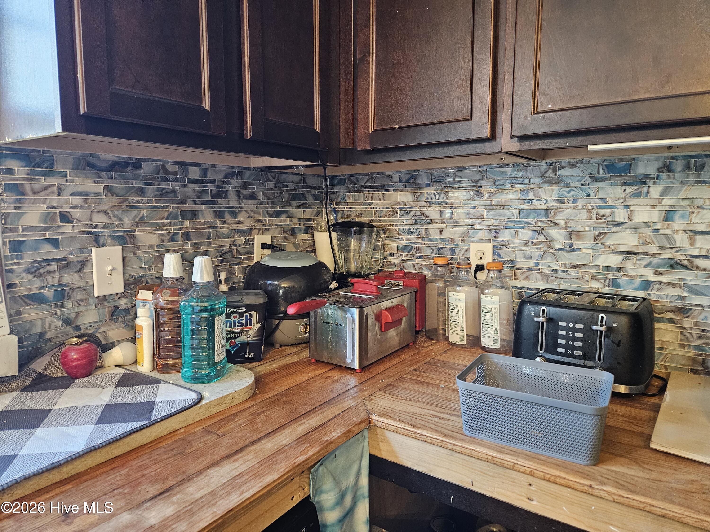 1213 Crawford Street, Elizabeth City, NC, 27909 1213 Crawford Street, Elizabeth City, NC, 27909