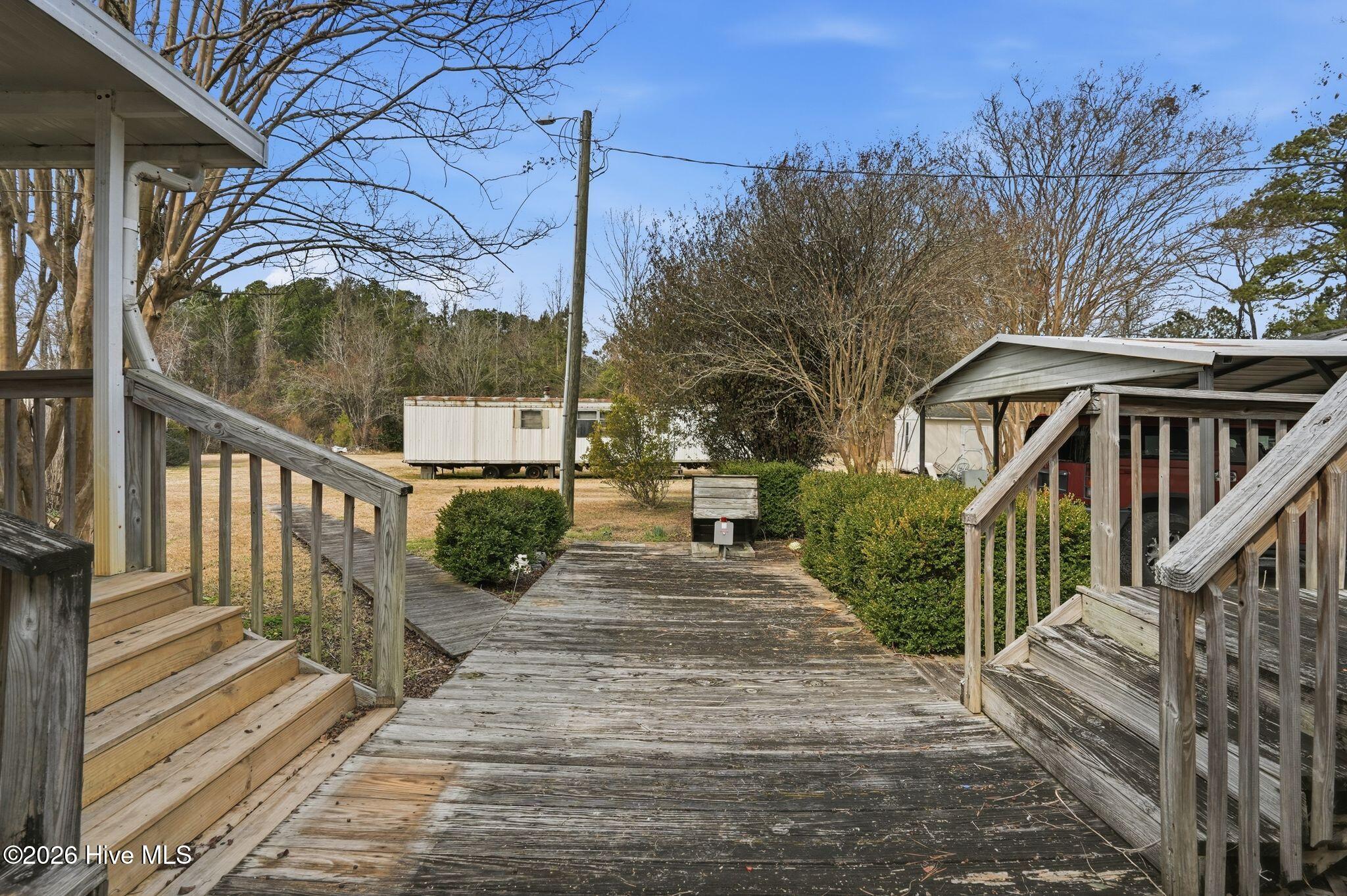 100556115 | Photo 78