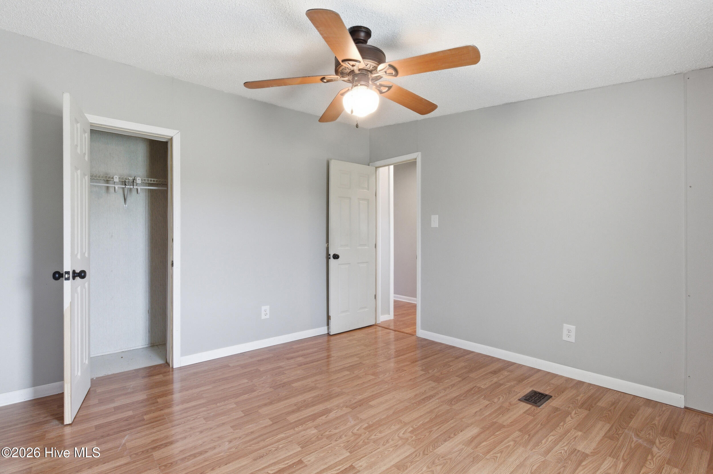 1135 State Camp Road,Vanceboro