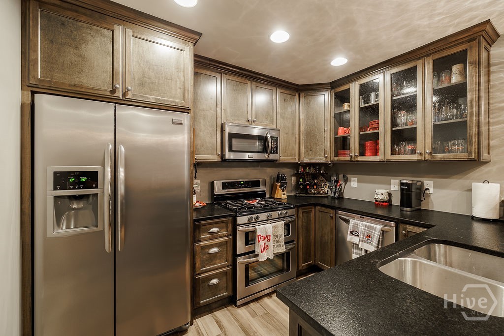 530 Westview Drive
