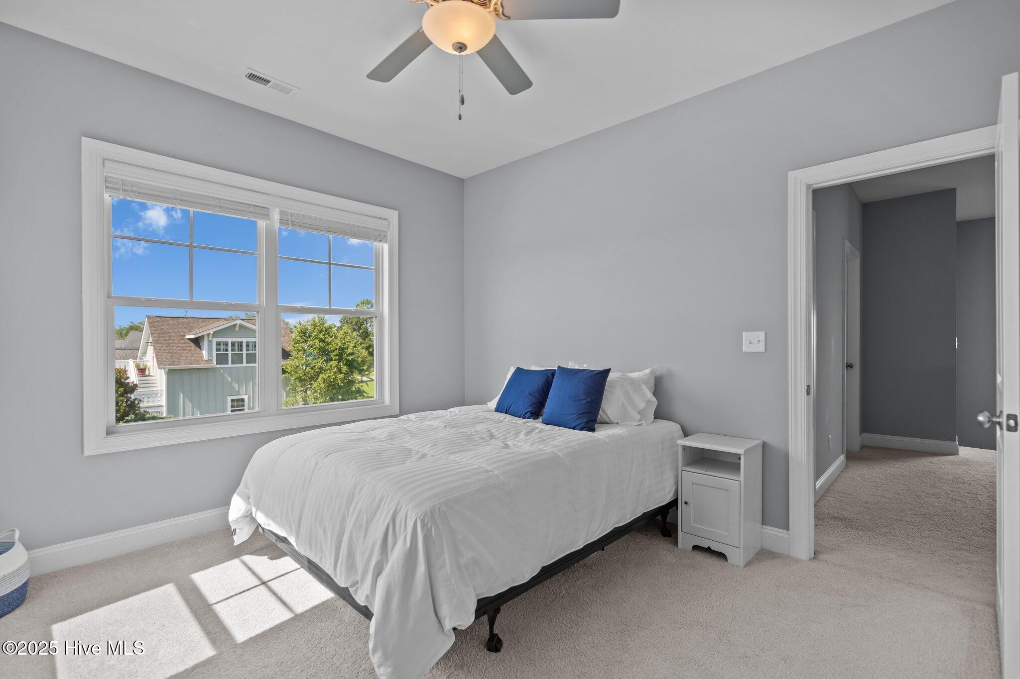 100515846 | Photo 31