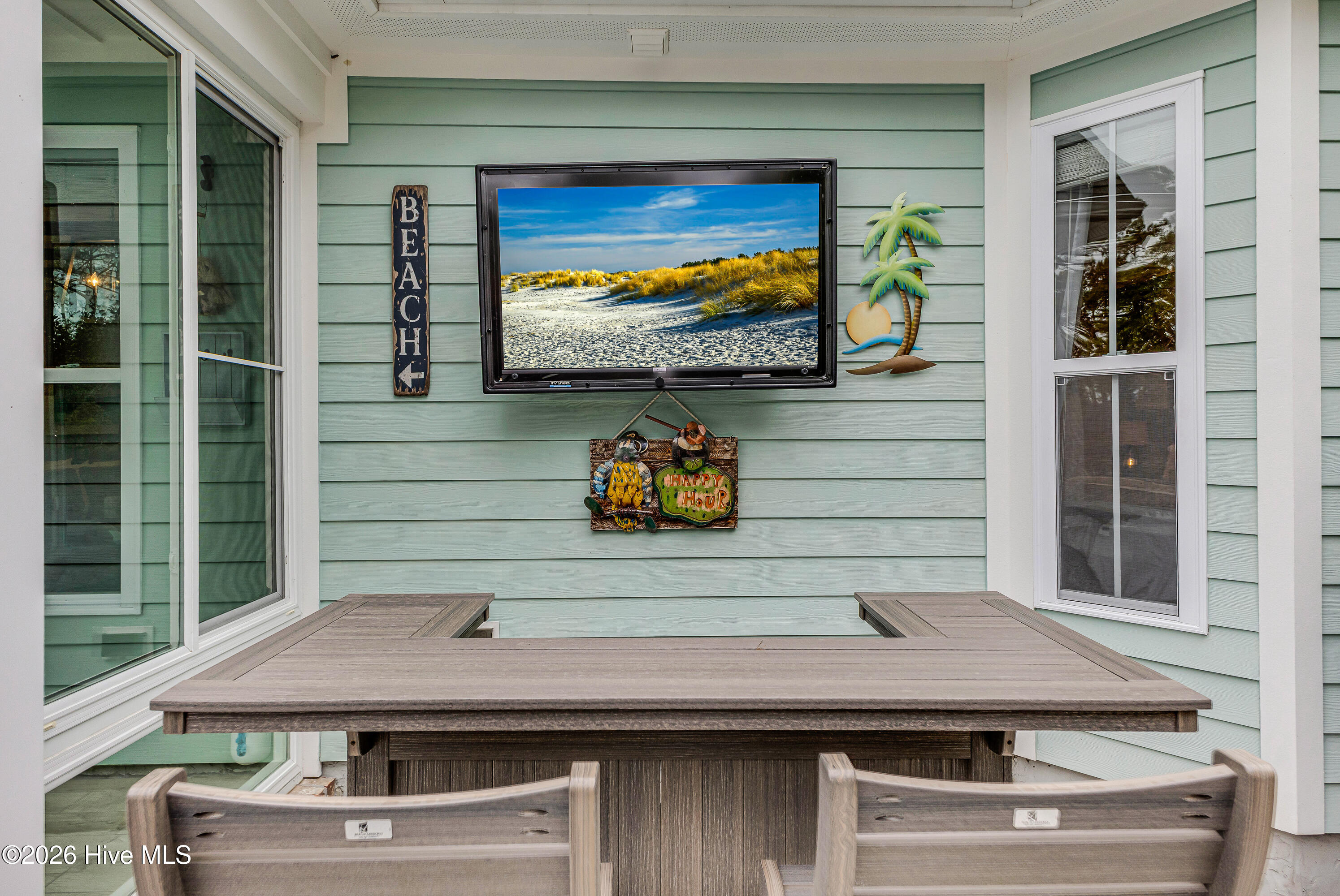 100551306 | Photo 59