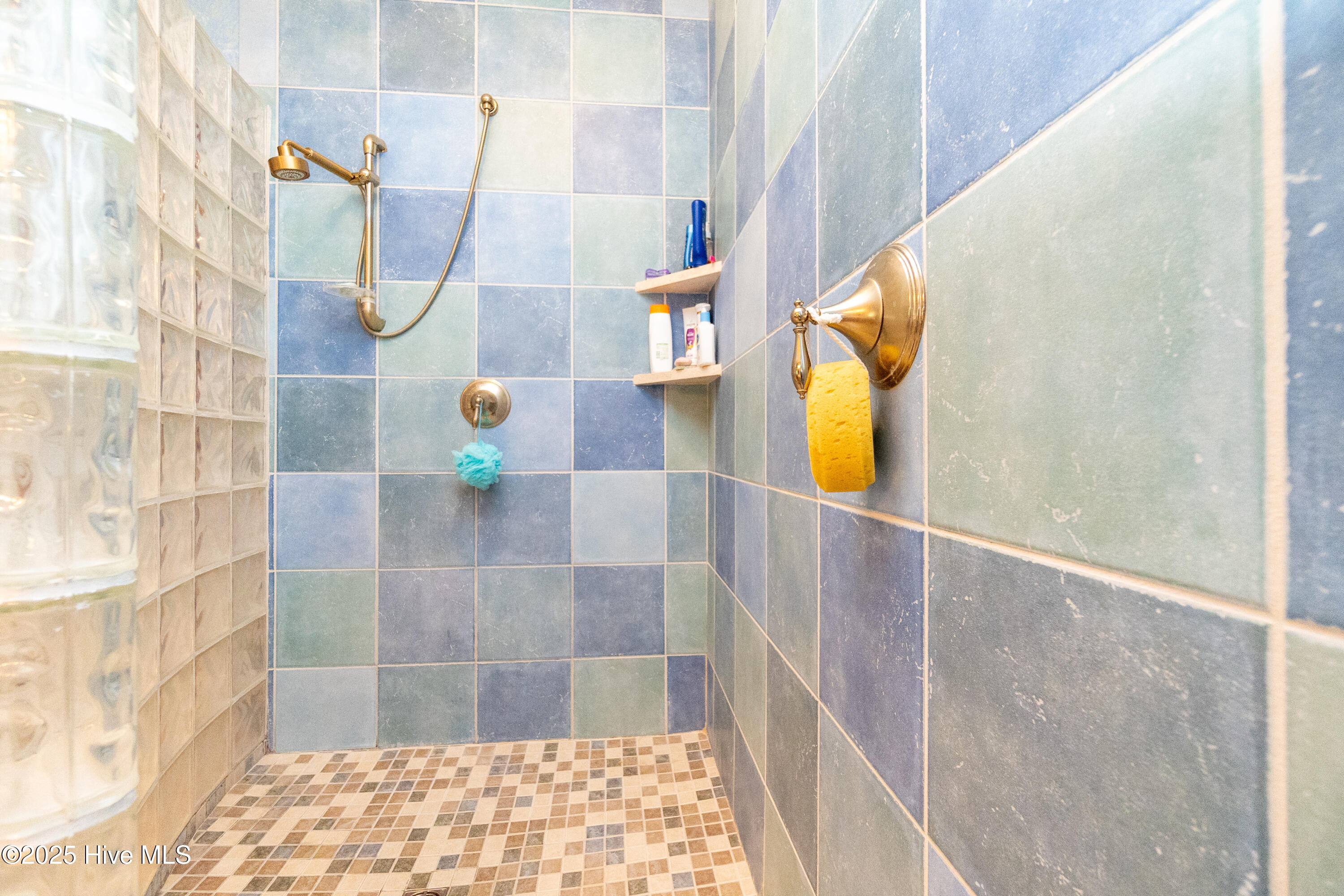 207 Megan Loop S, Hertford, NC, 27944