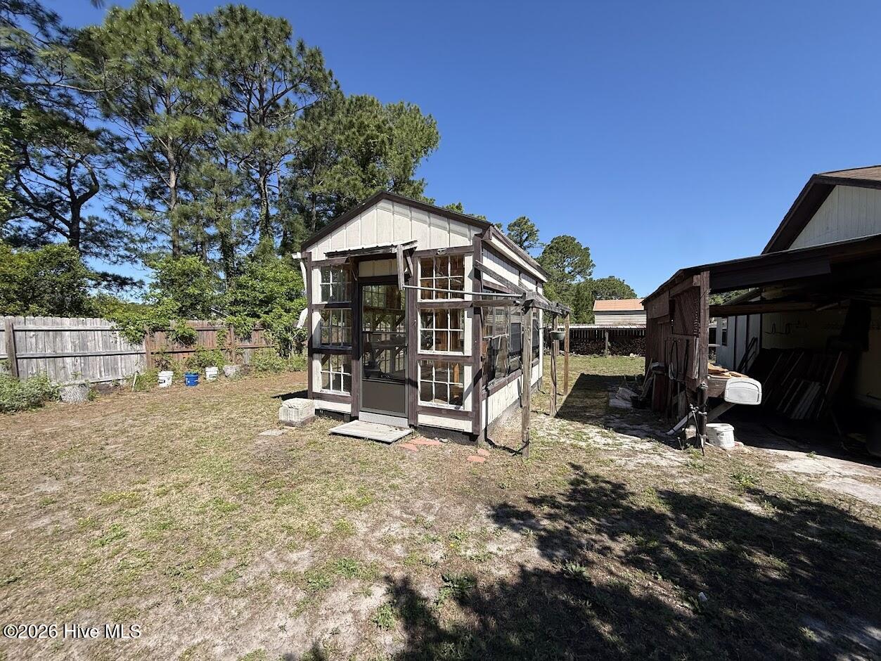 456 Sand Ridge Road,Hubert
