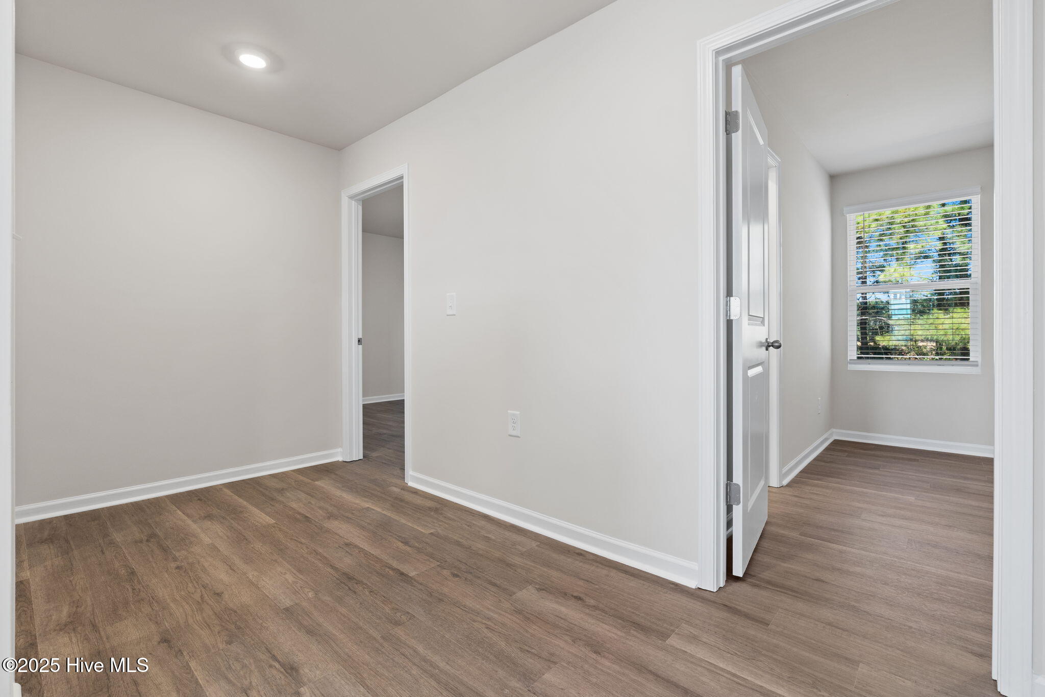 100546731 | Photo 21