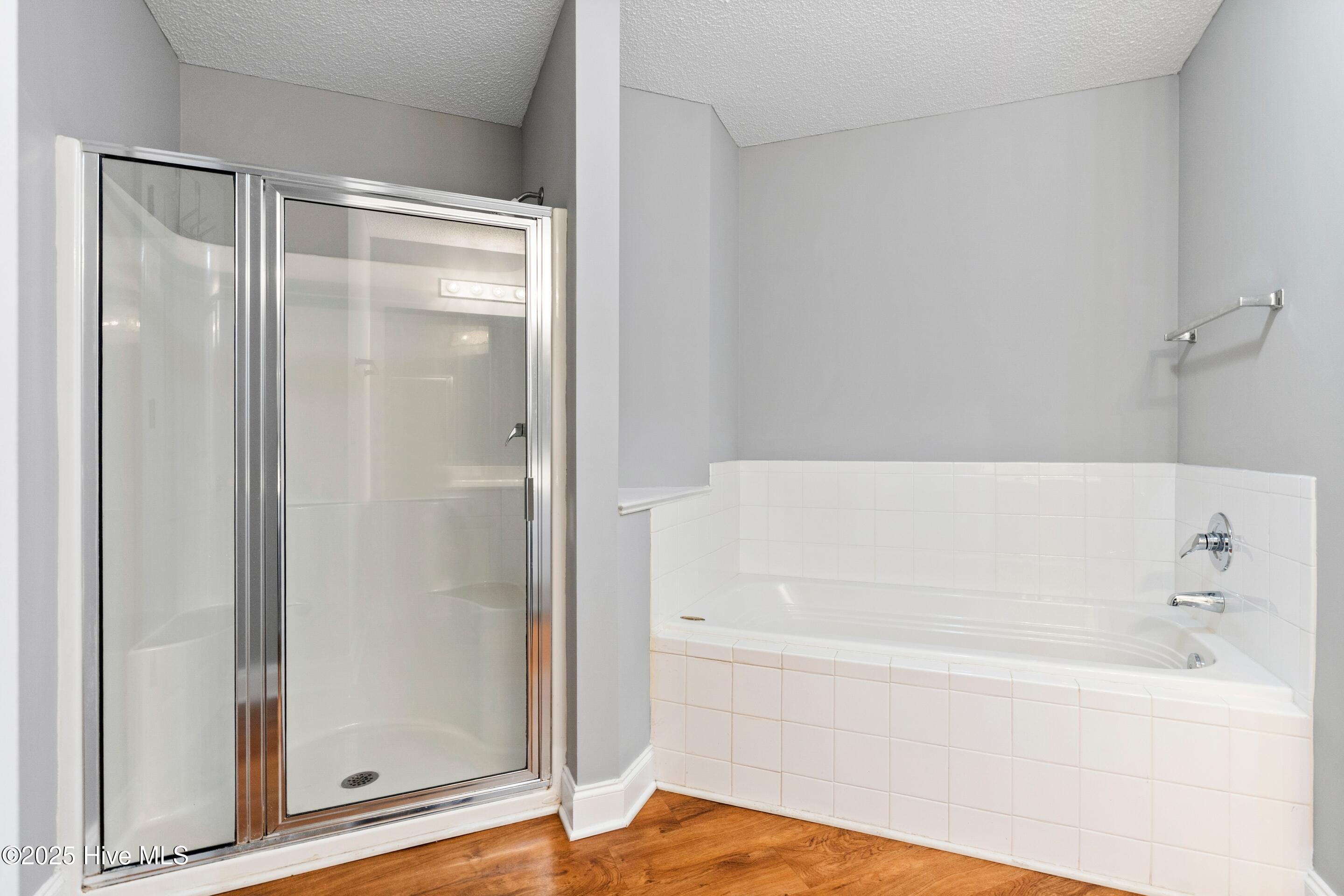 100527871 | Photo 31