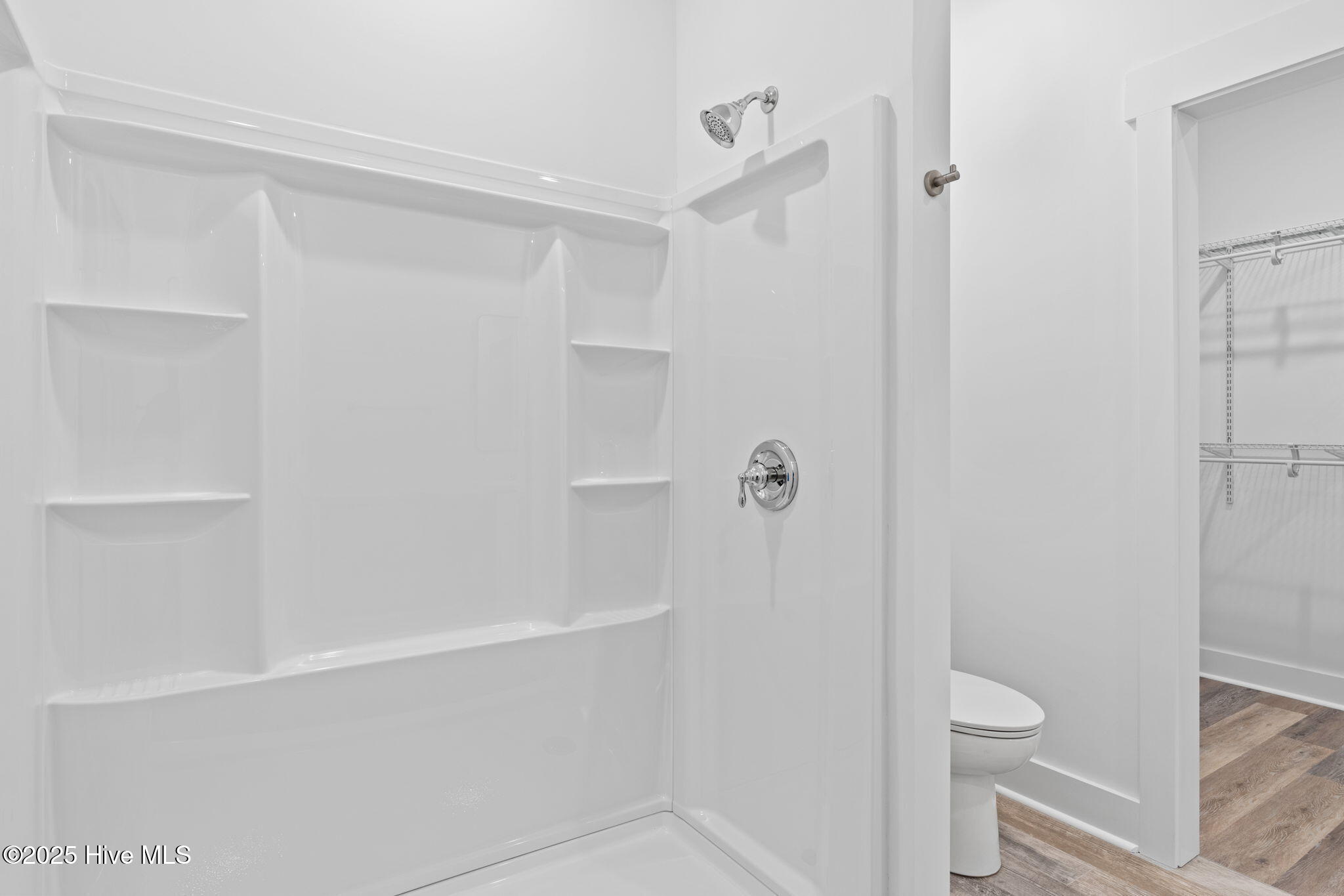 100539089 | Photo 19